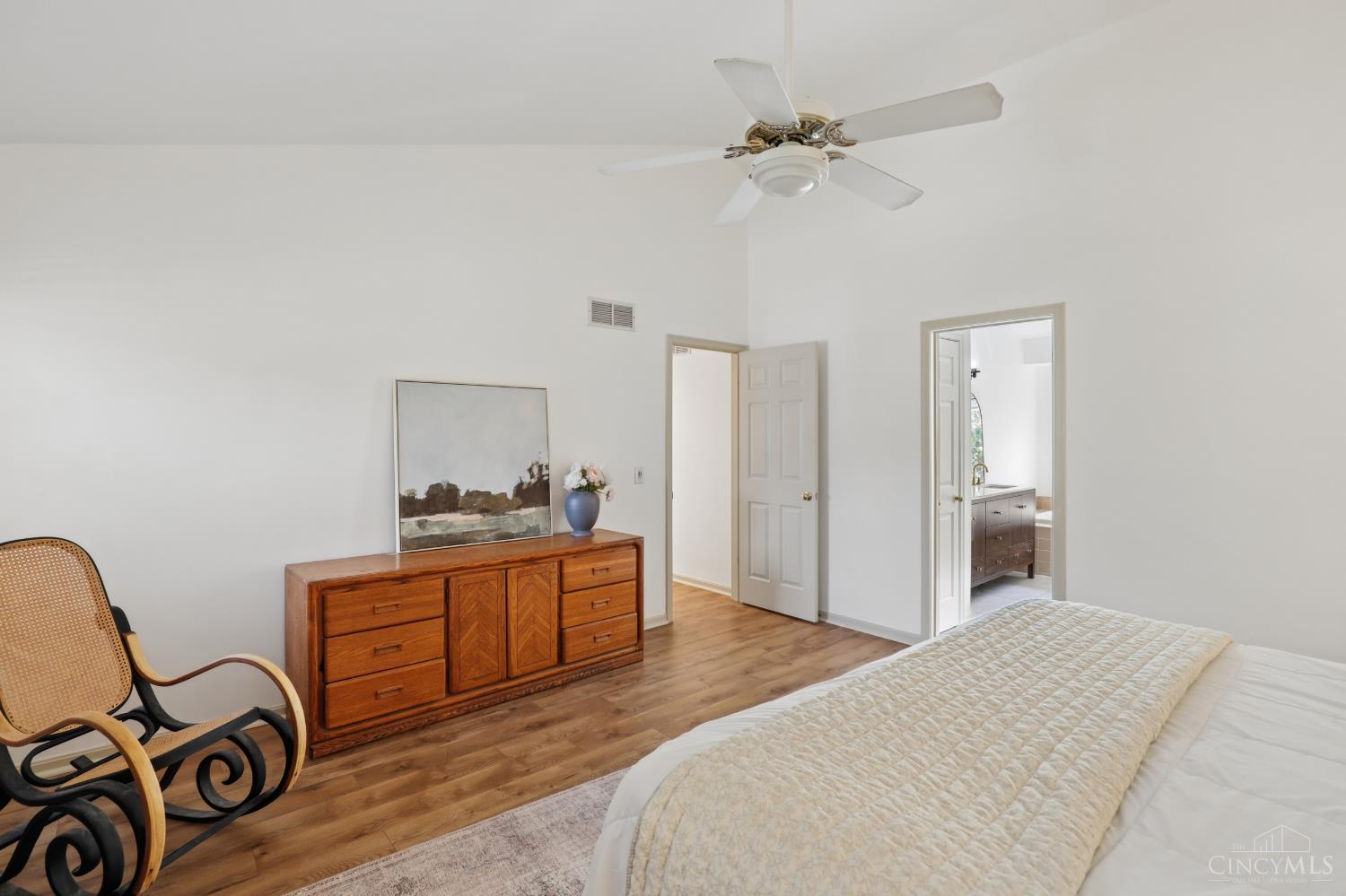 5641 Heron Drive