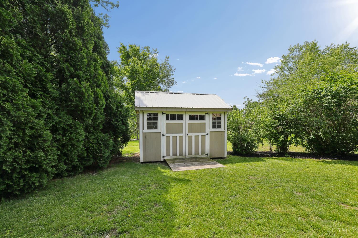 5641 Heron Drive