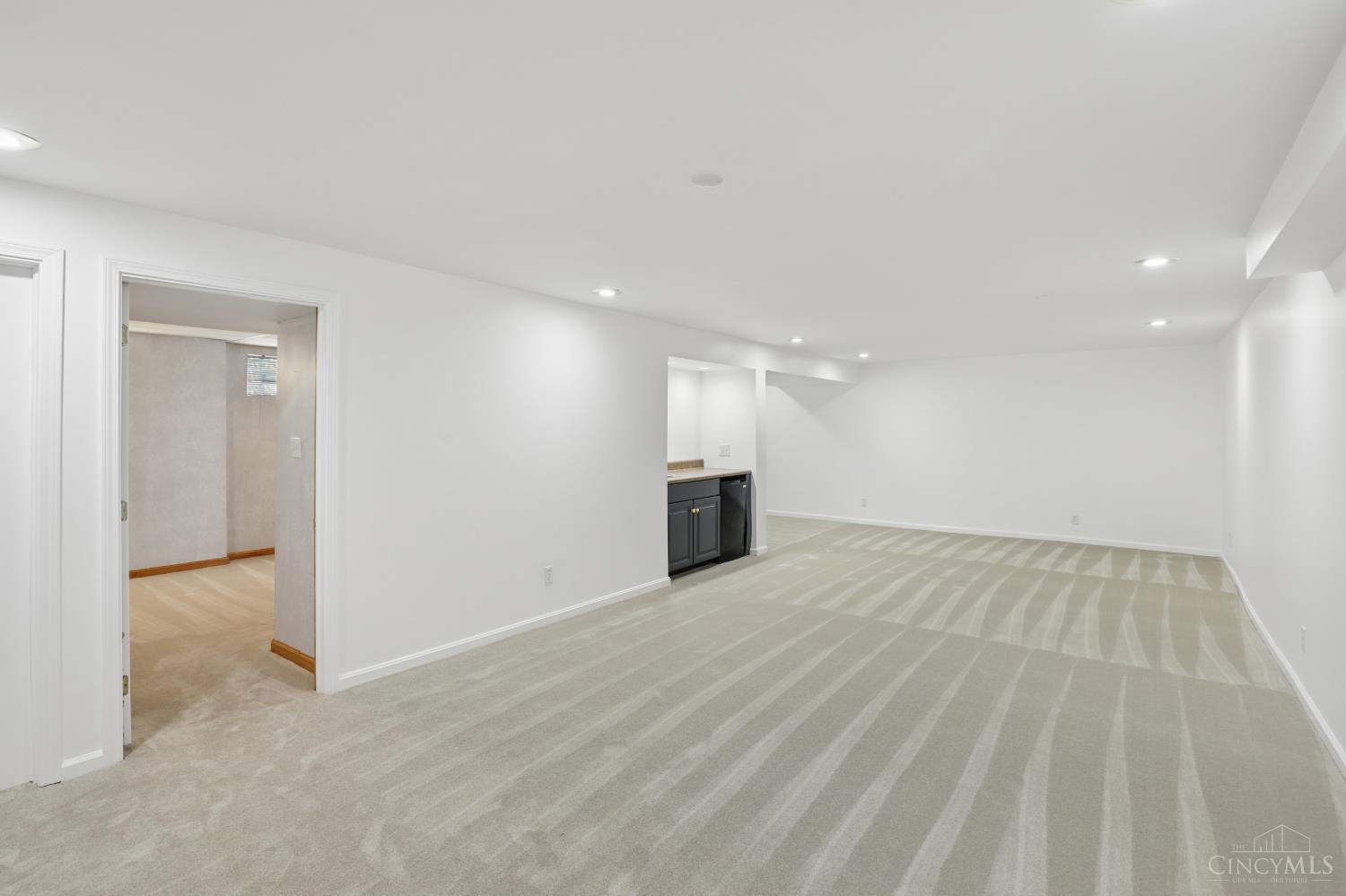 5641 Heron Drive