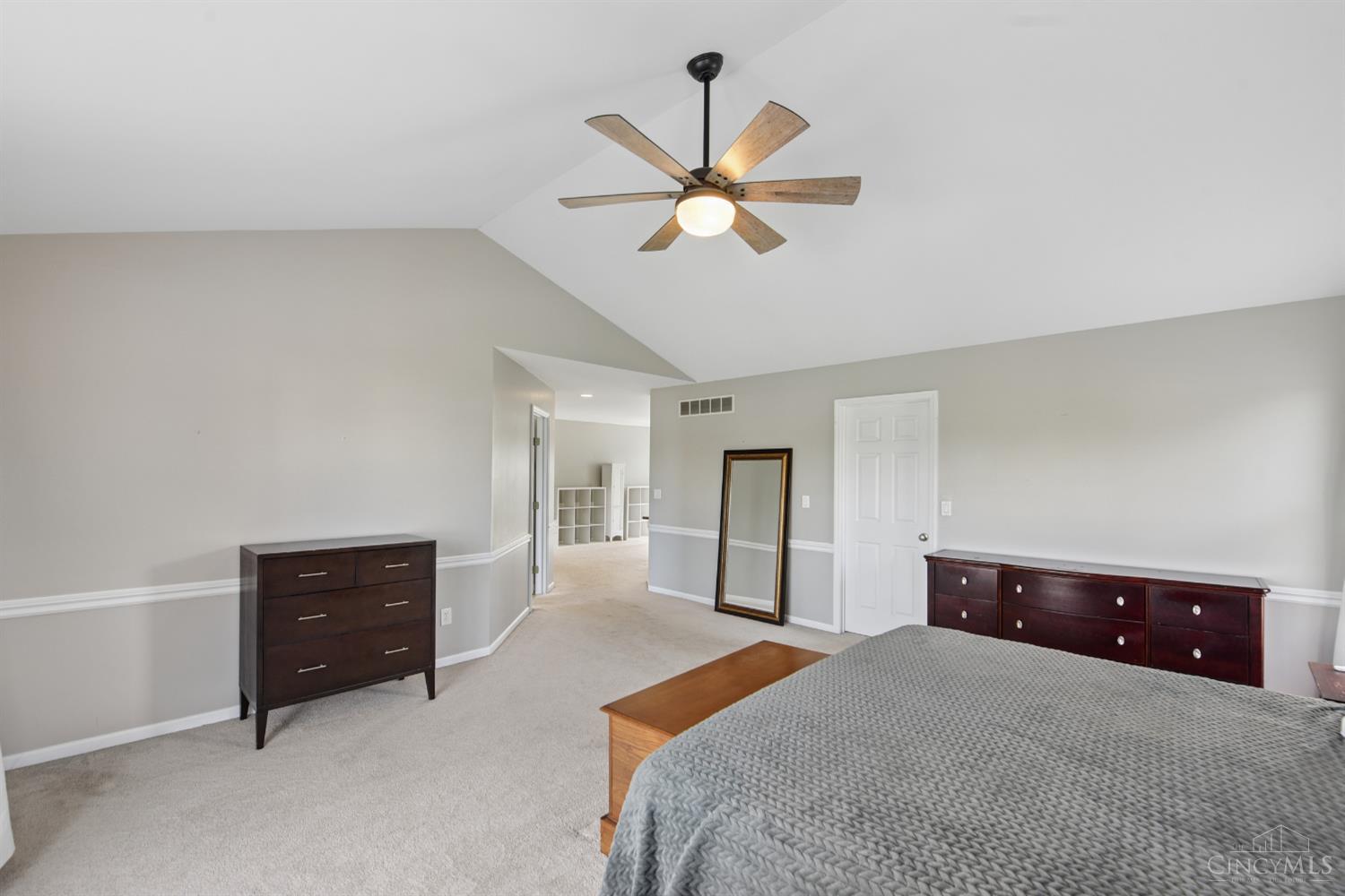 996 Paxton Lake Drive