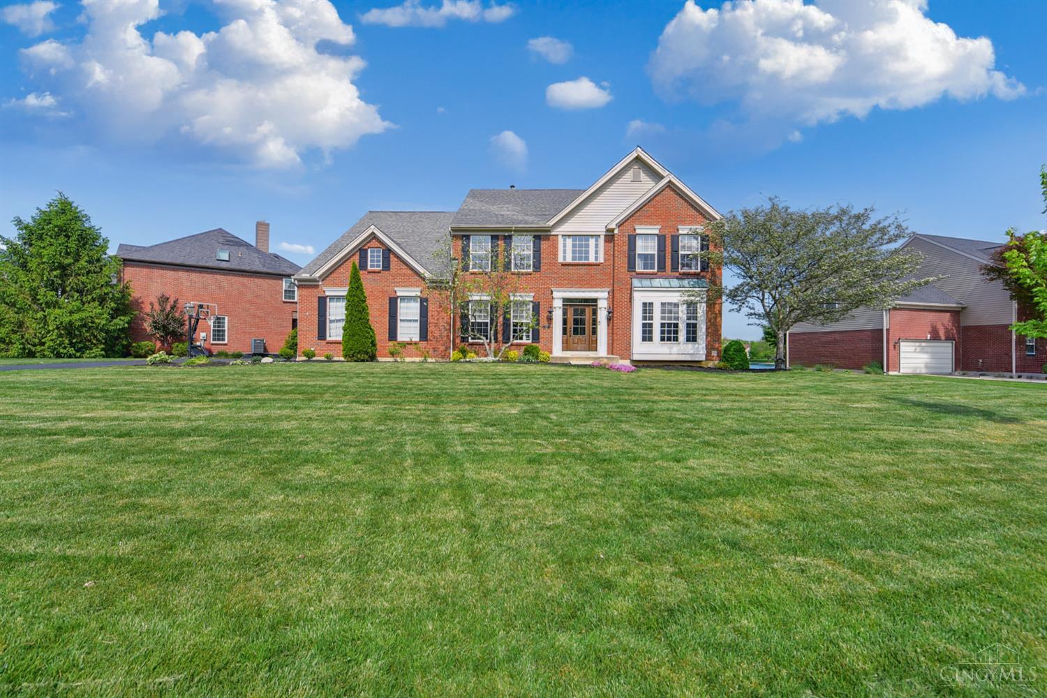 996 Paxton Lake Drive