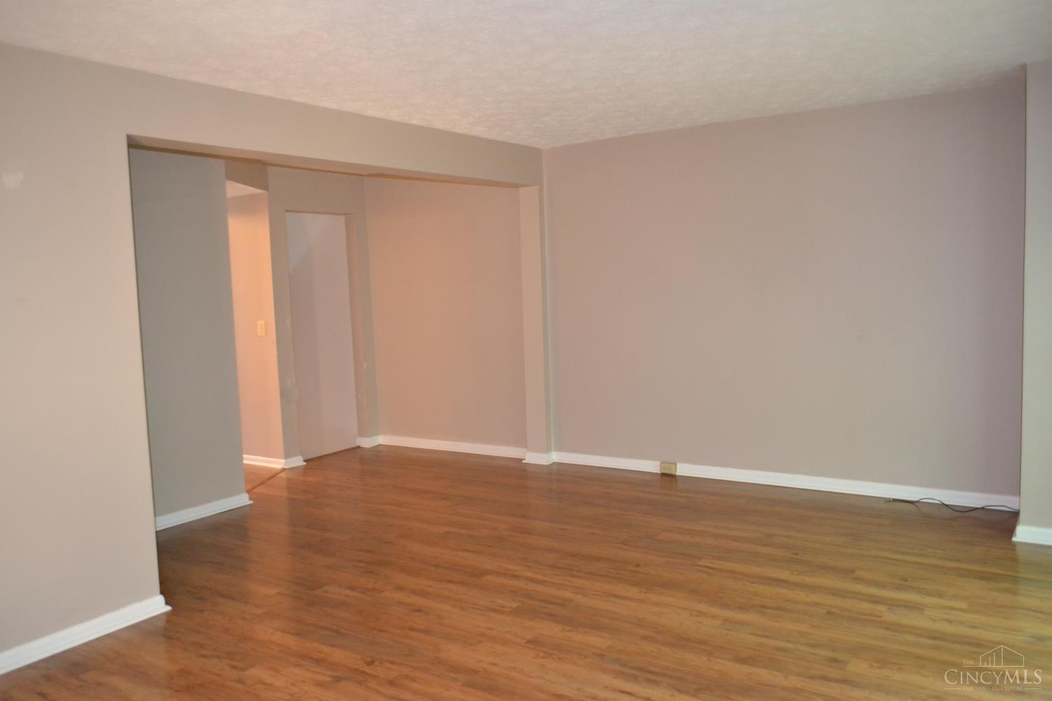 1040 Crisfield Drive