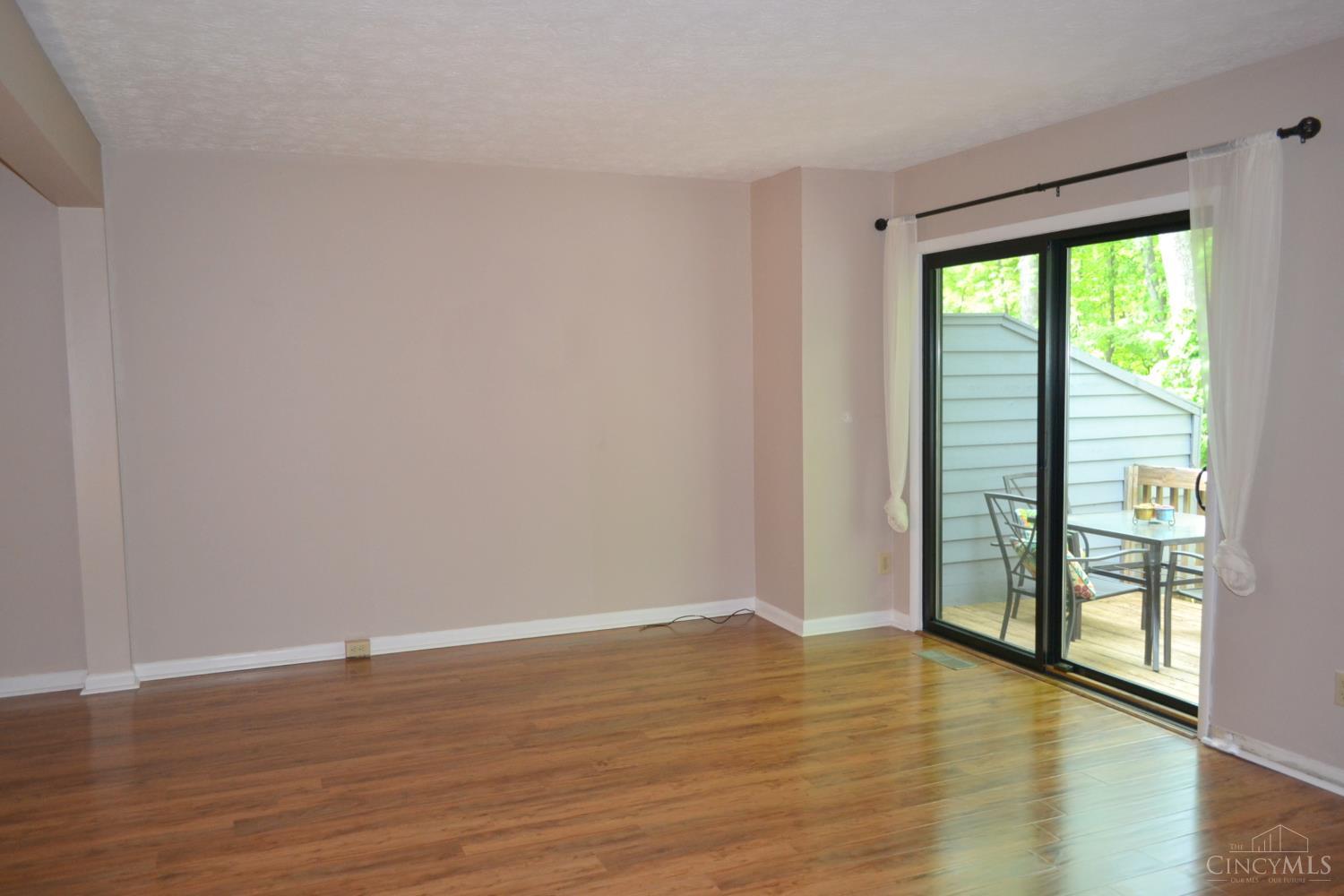1040 Crisfield Drive