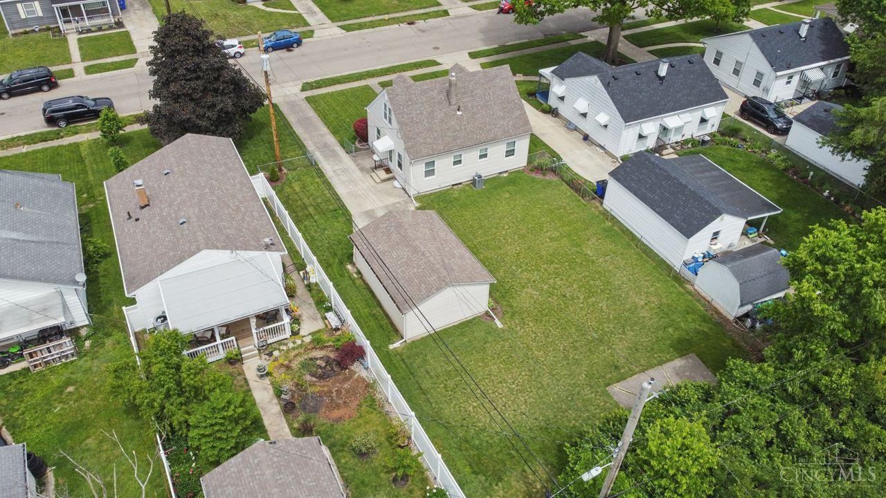 1023 Noyes Avenue