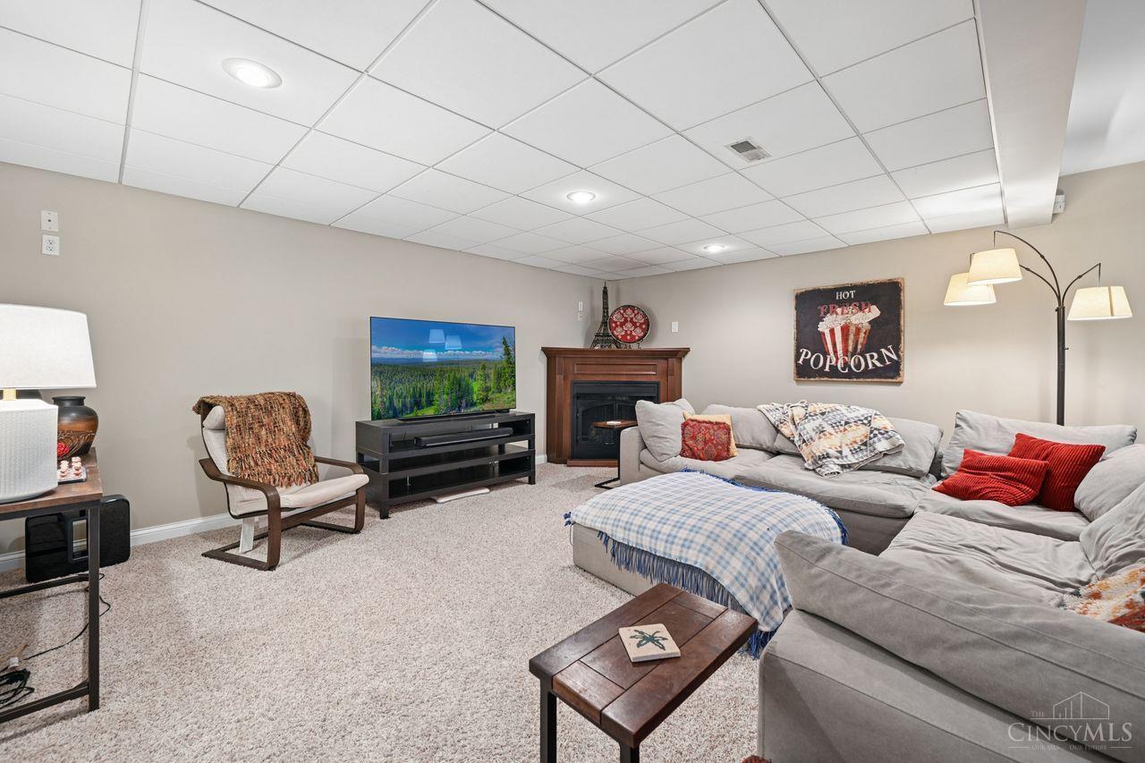 4322 Logsdons Woods Drive