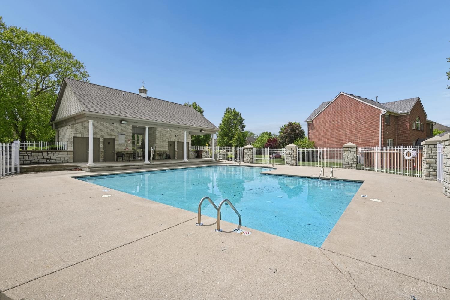 4322 Logsdons Woods Drive