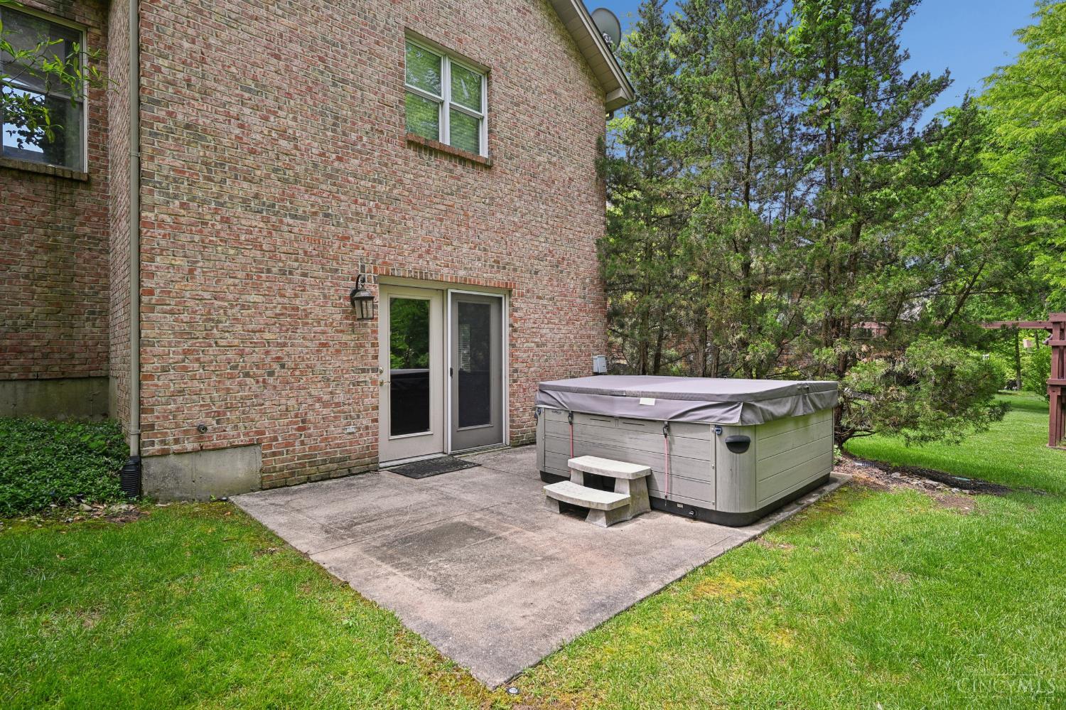 4322 Logsdons Woods Drive