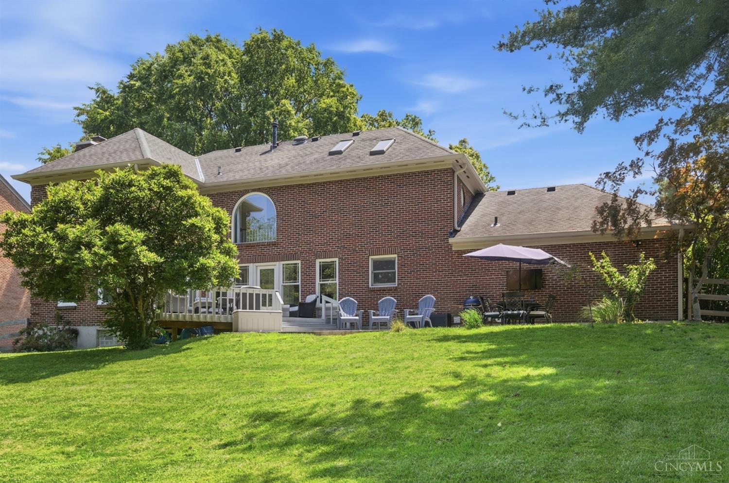 753 Huntersknoll Lane