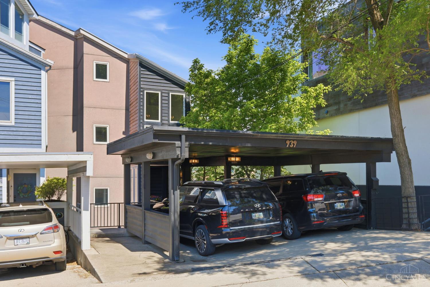 939 Monastery Street