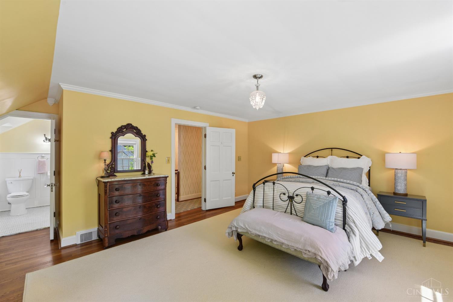 1211 Herschel Woods Lane