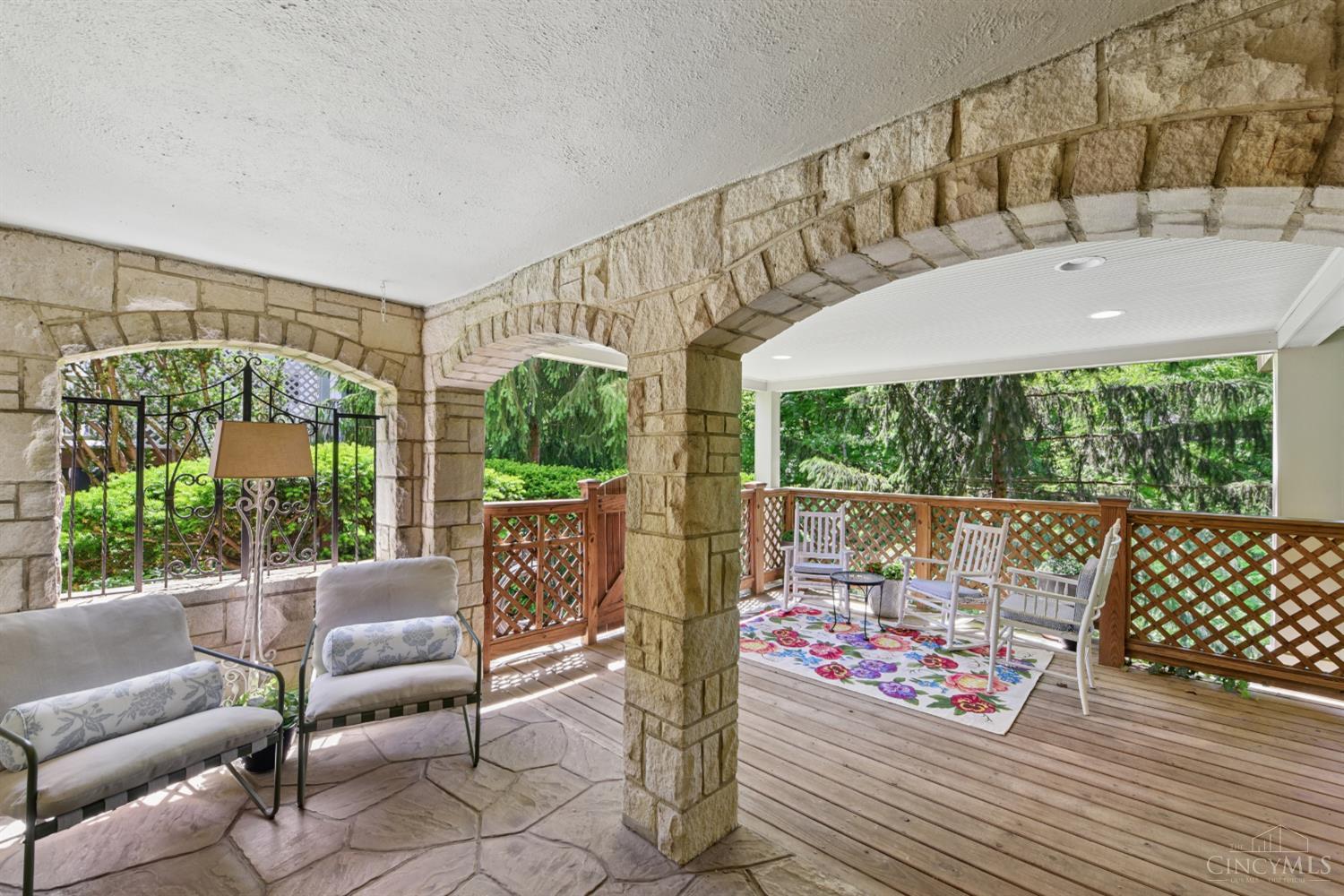 1211 Herschel Woods Lane