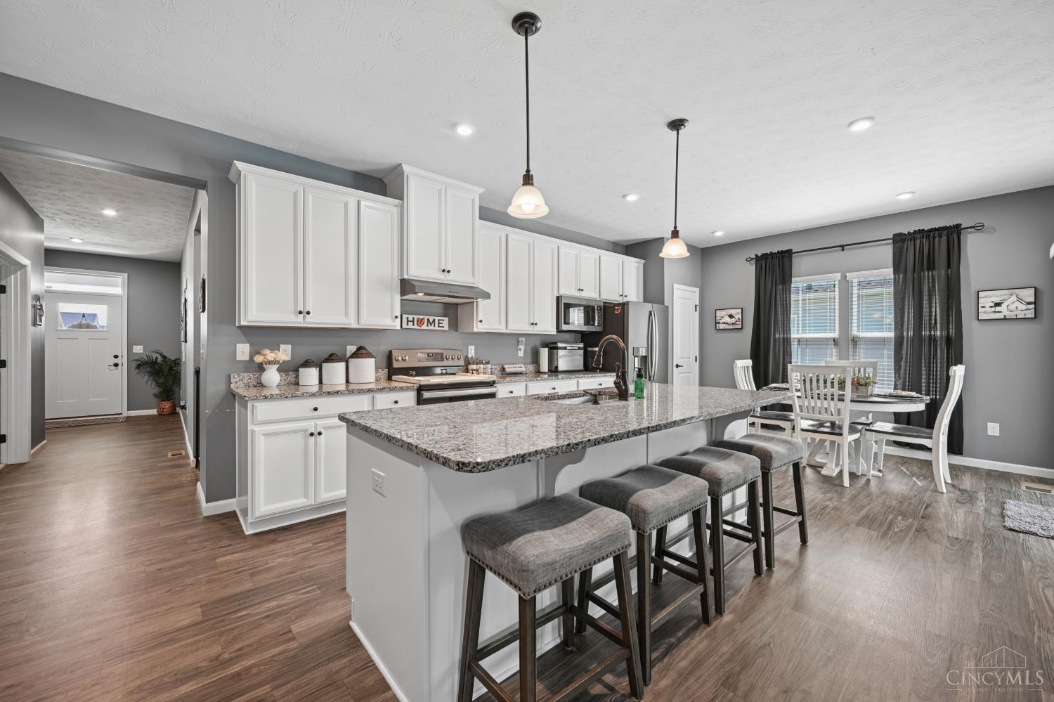 1124 Clover Field Drive