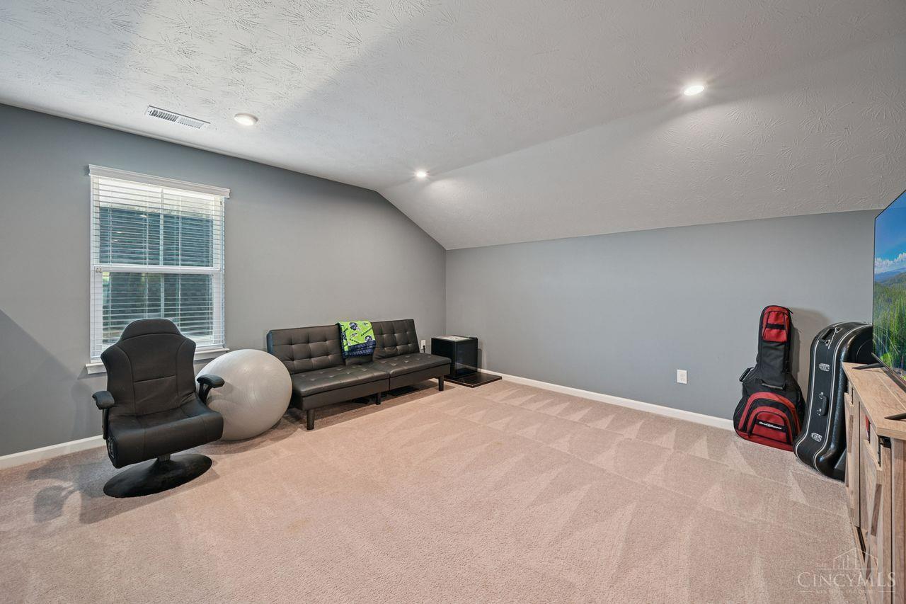 1124 Clover Field Drive