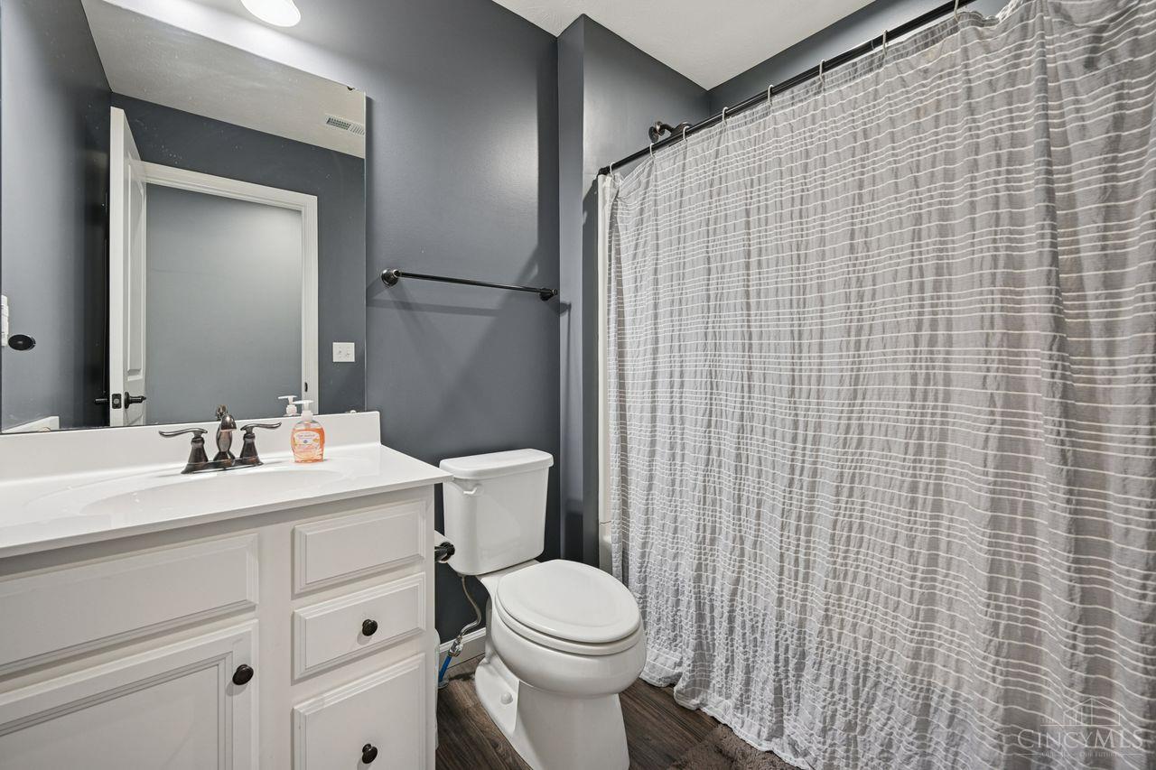 1124 Clover Field Drive
