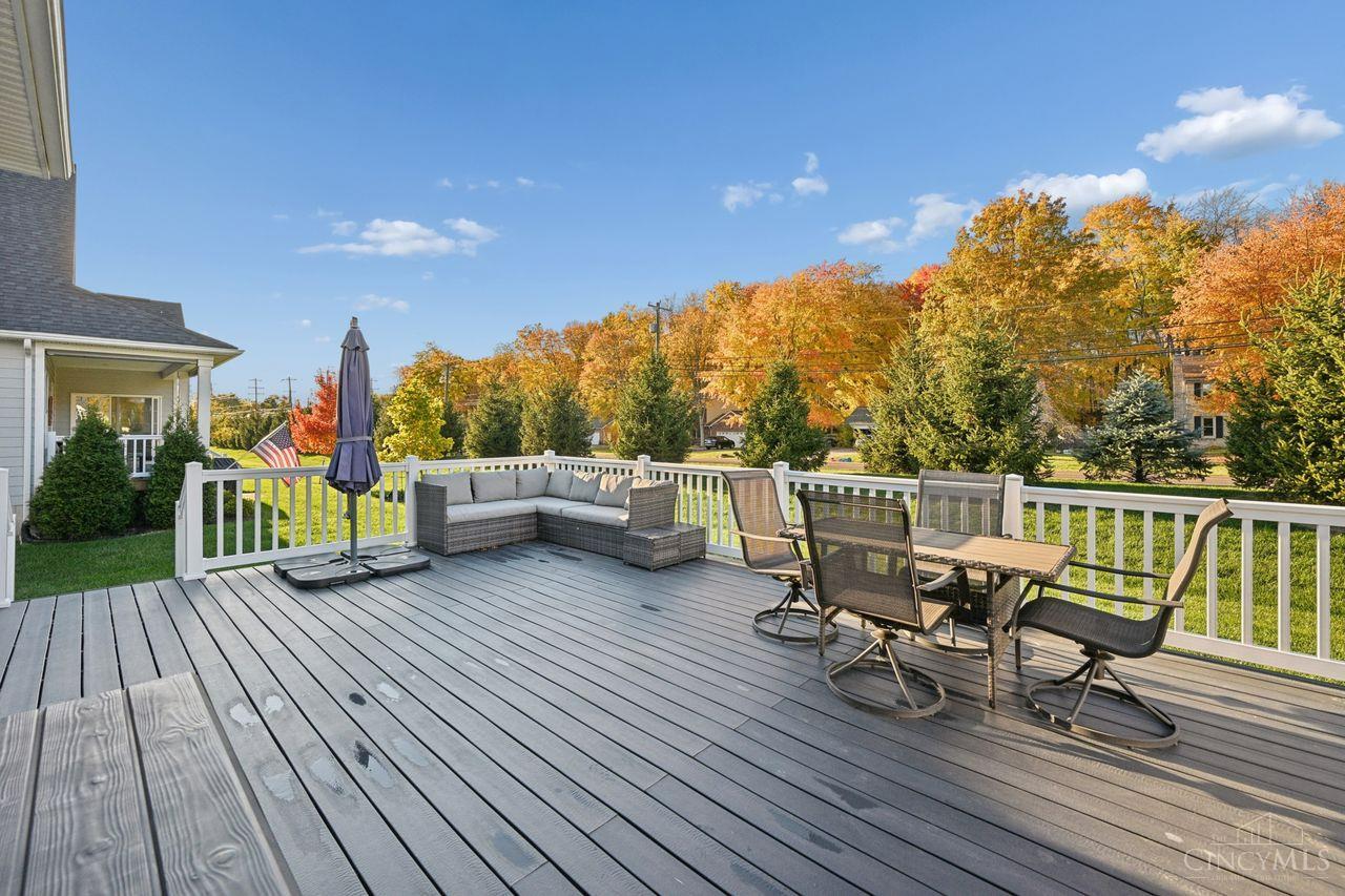 1124 Clover Field Drive
