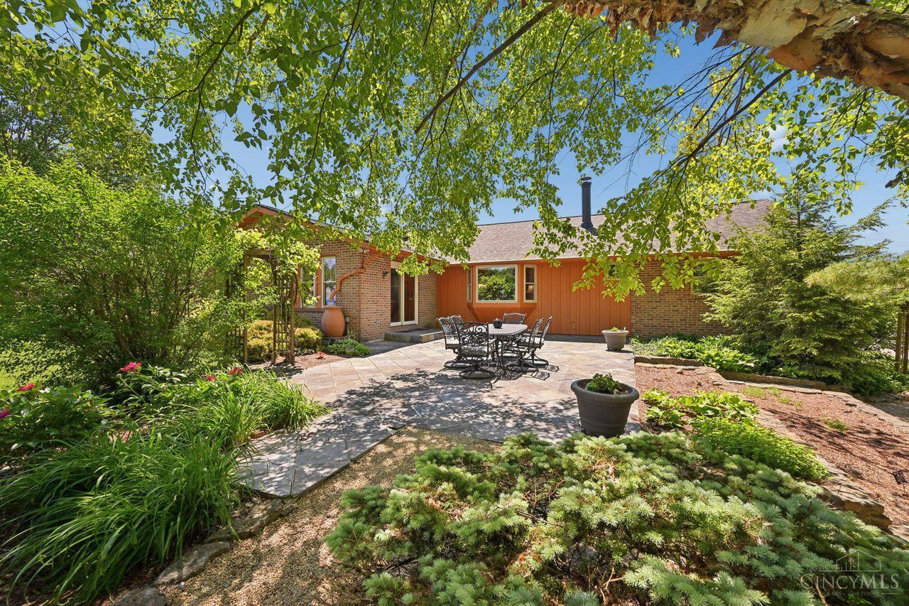 6402 Shannon Drive