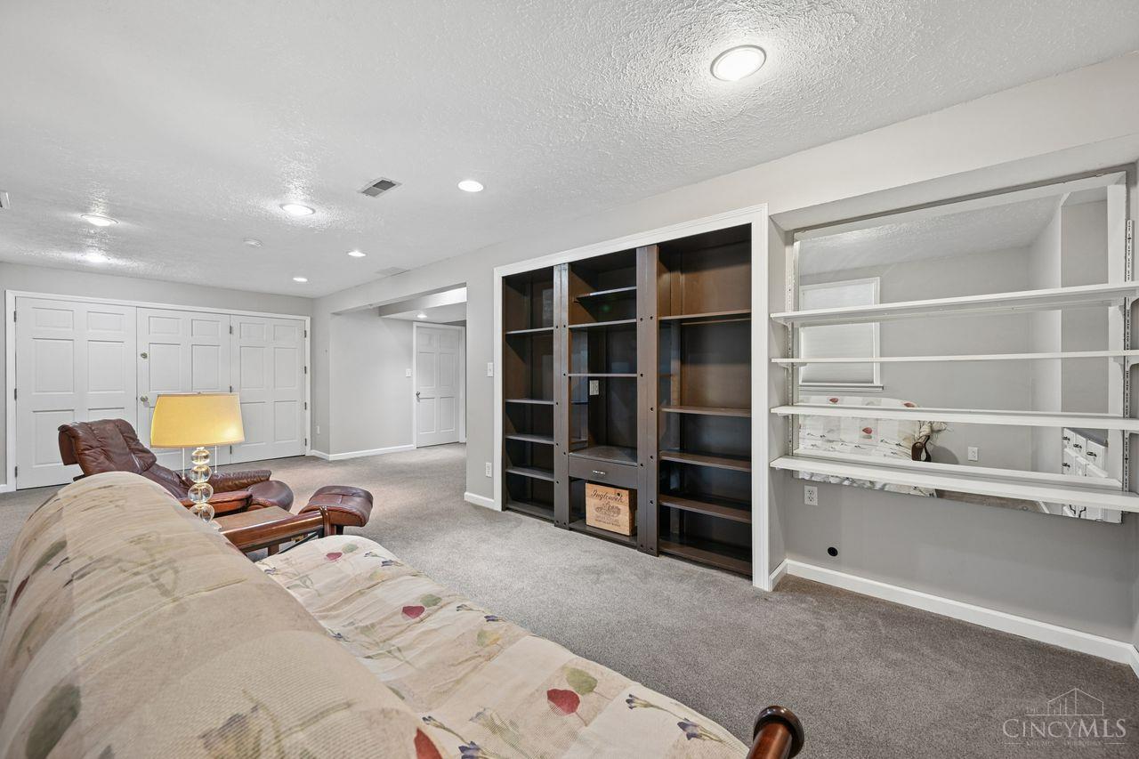 6402 Shannon Drive
