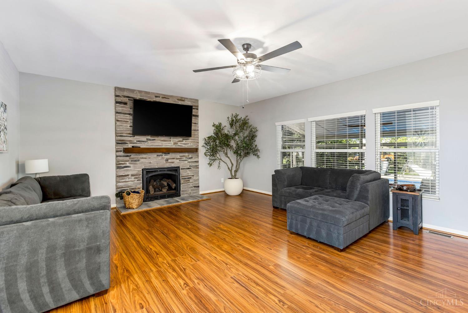 7367 Sussex Drive