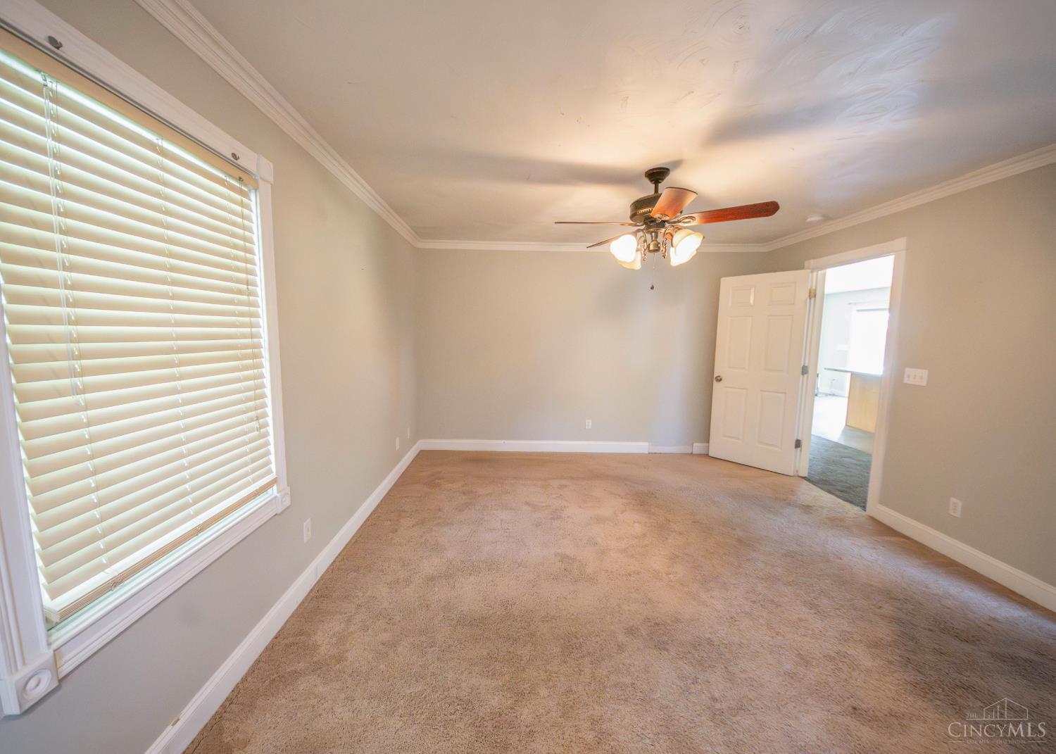 6231 Hunt Road