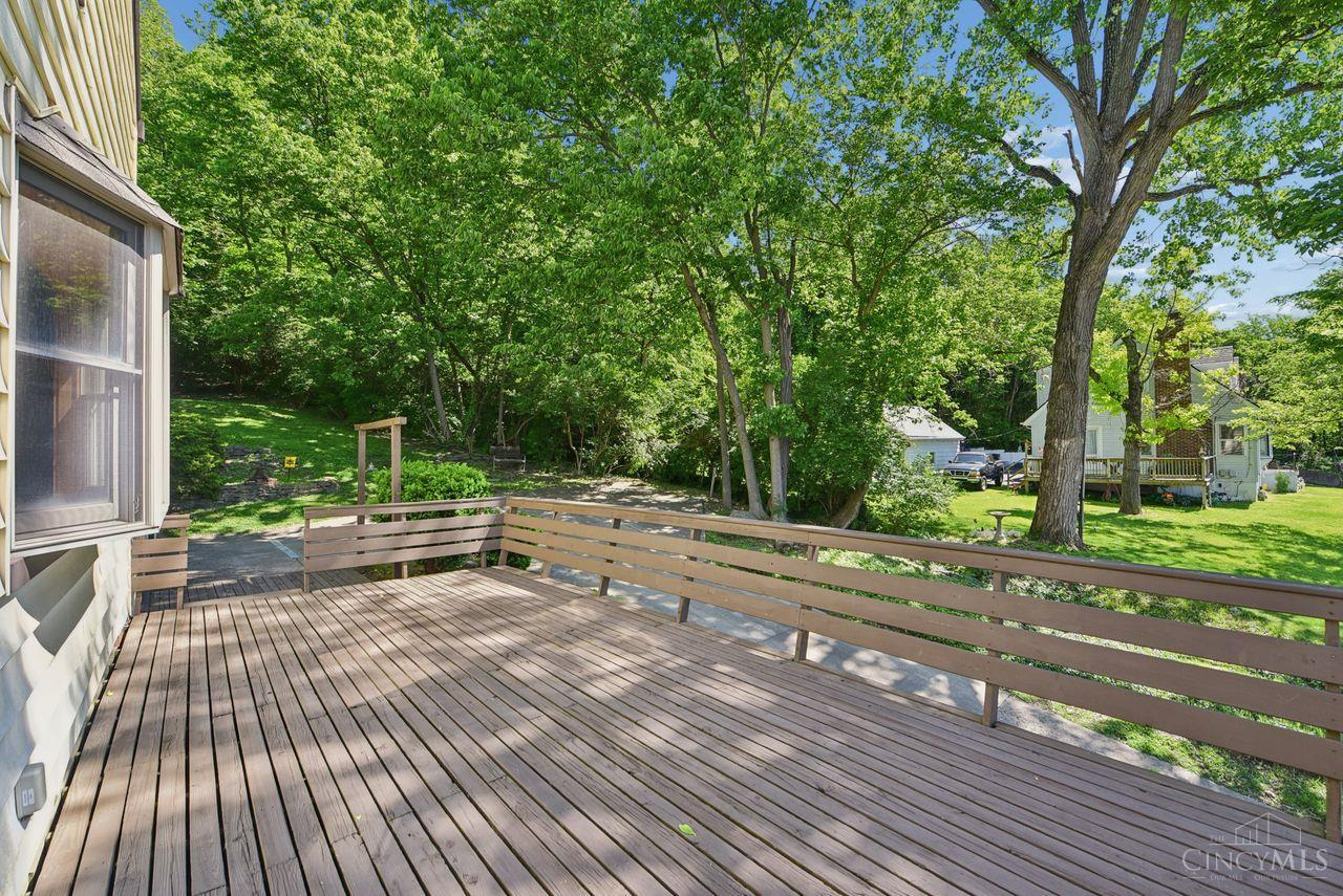 5636 River Road