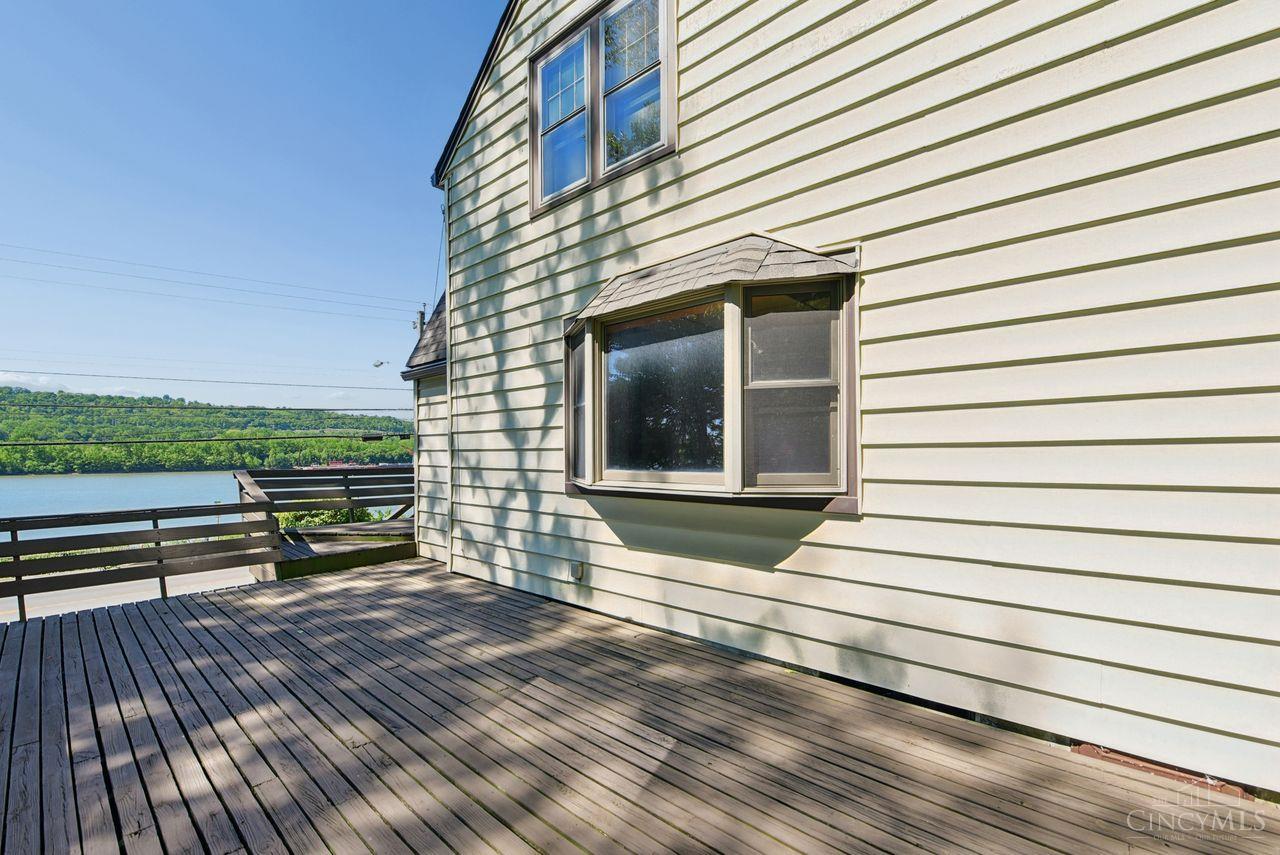 5636 River Road