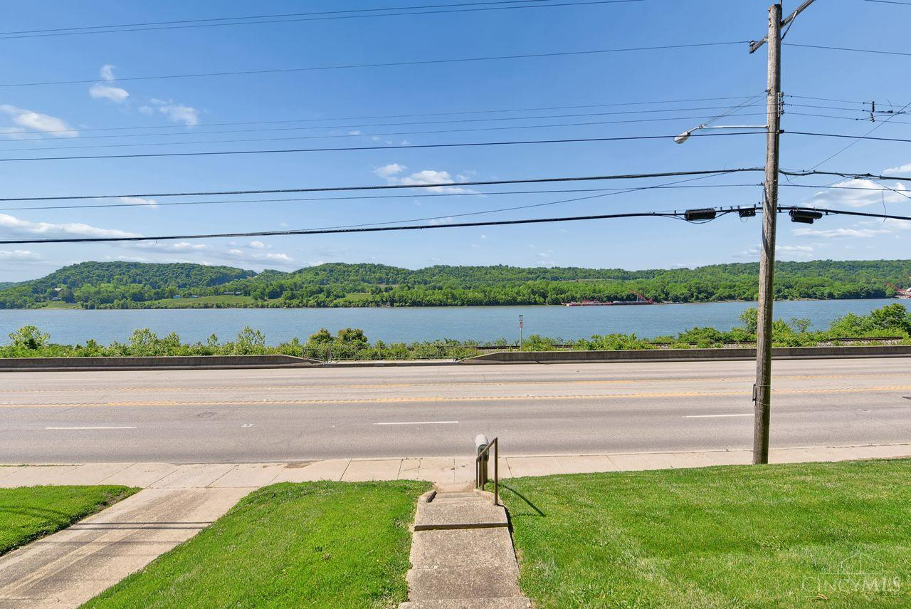 5636 River Road