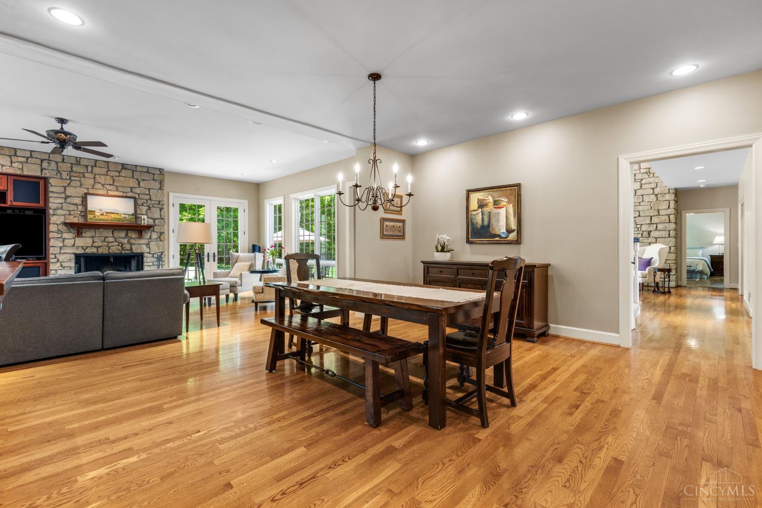 6155 Hunters Trail