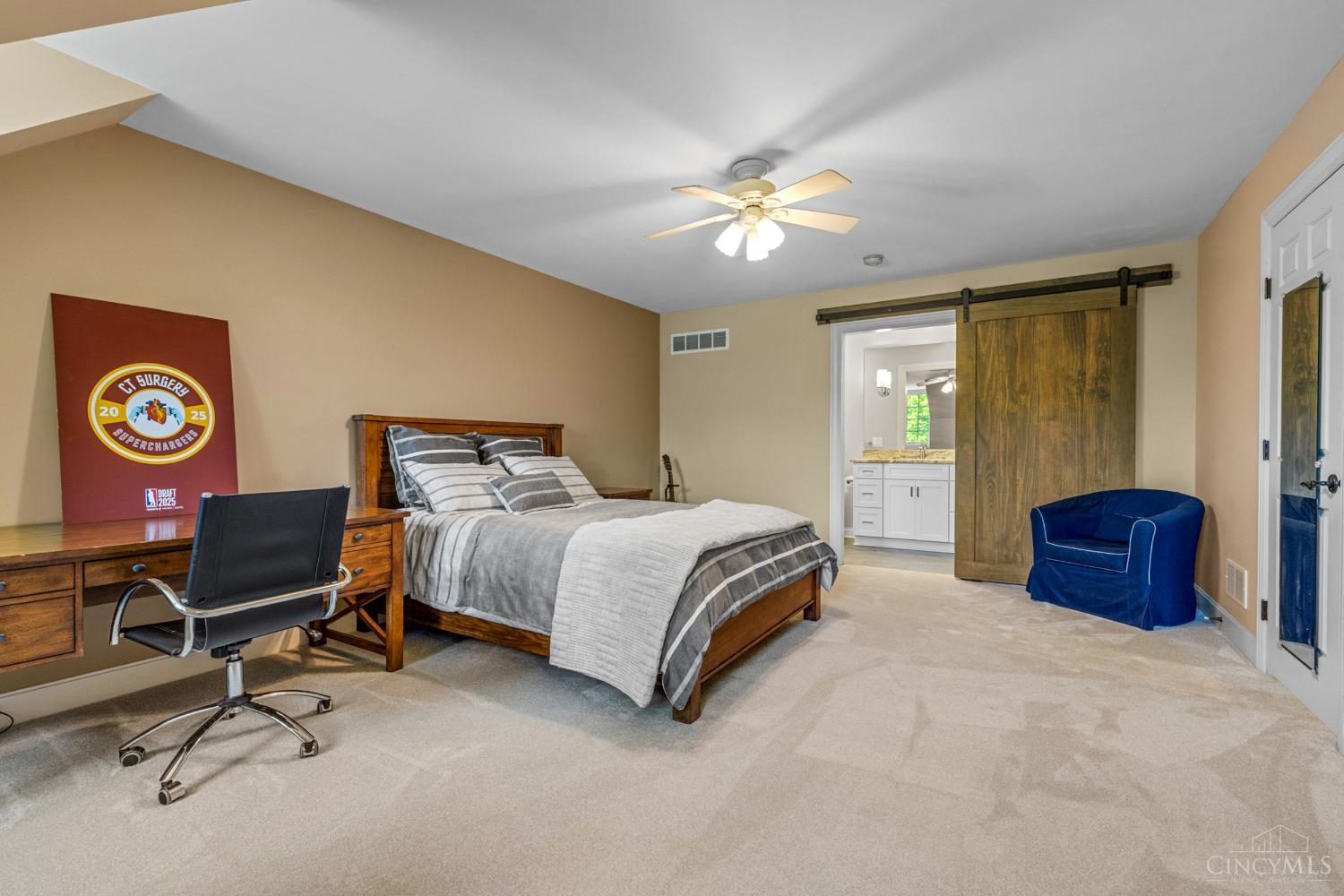 6155 Hunters Trail