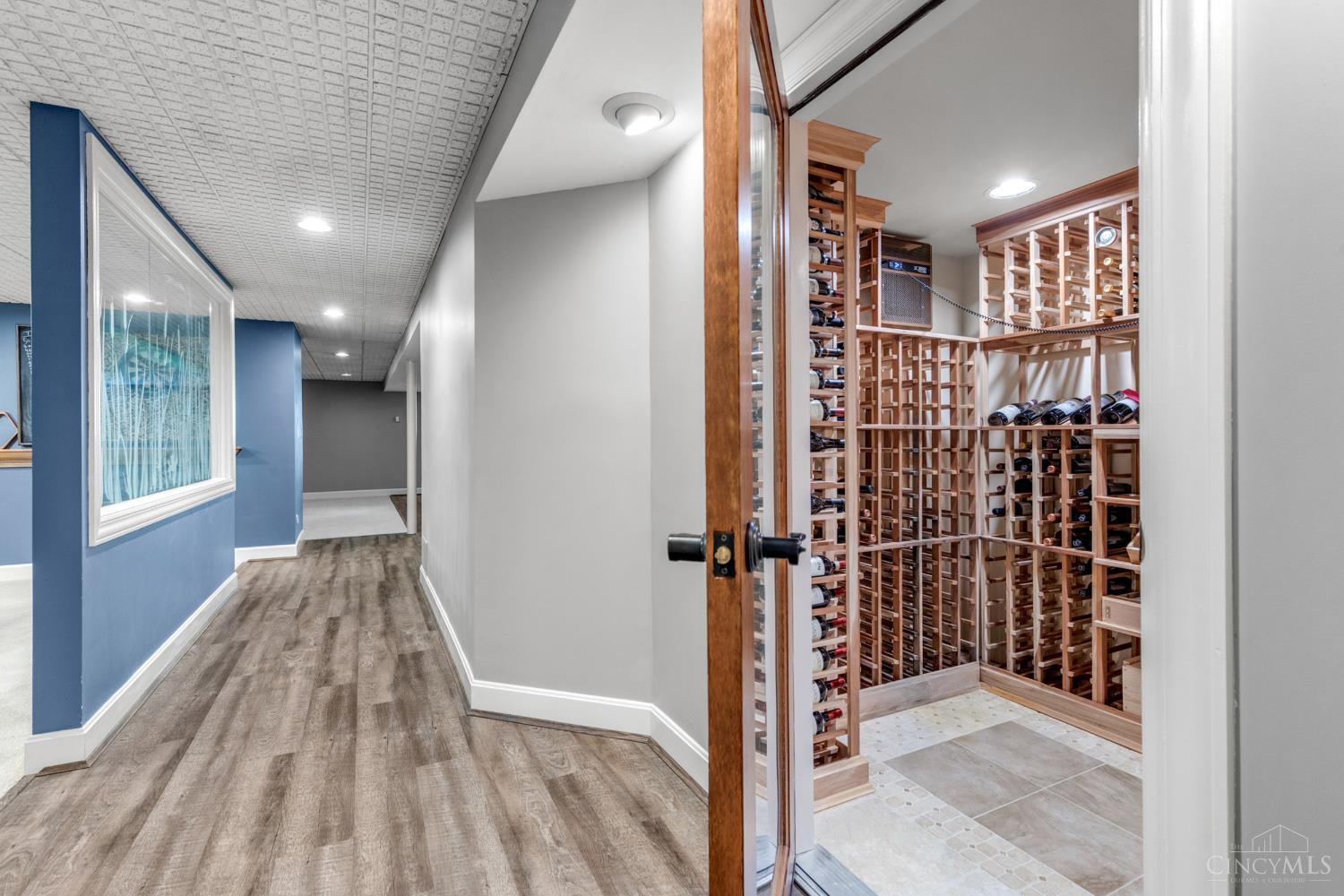 6155 Hunters Trail