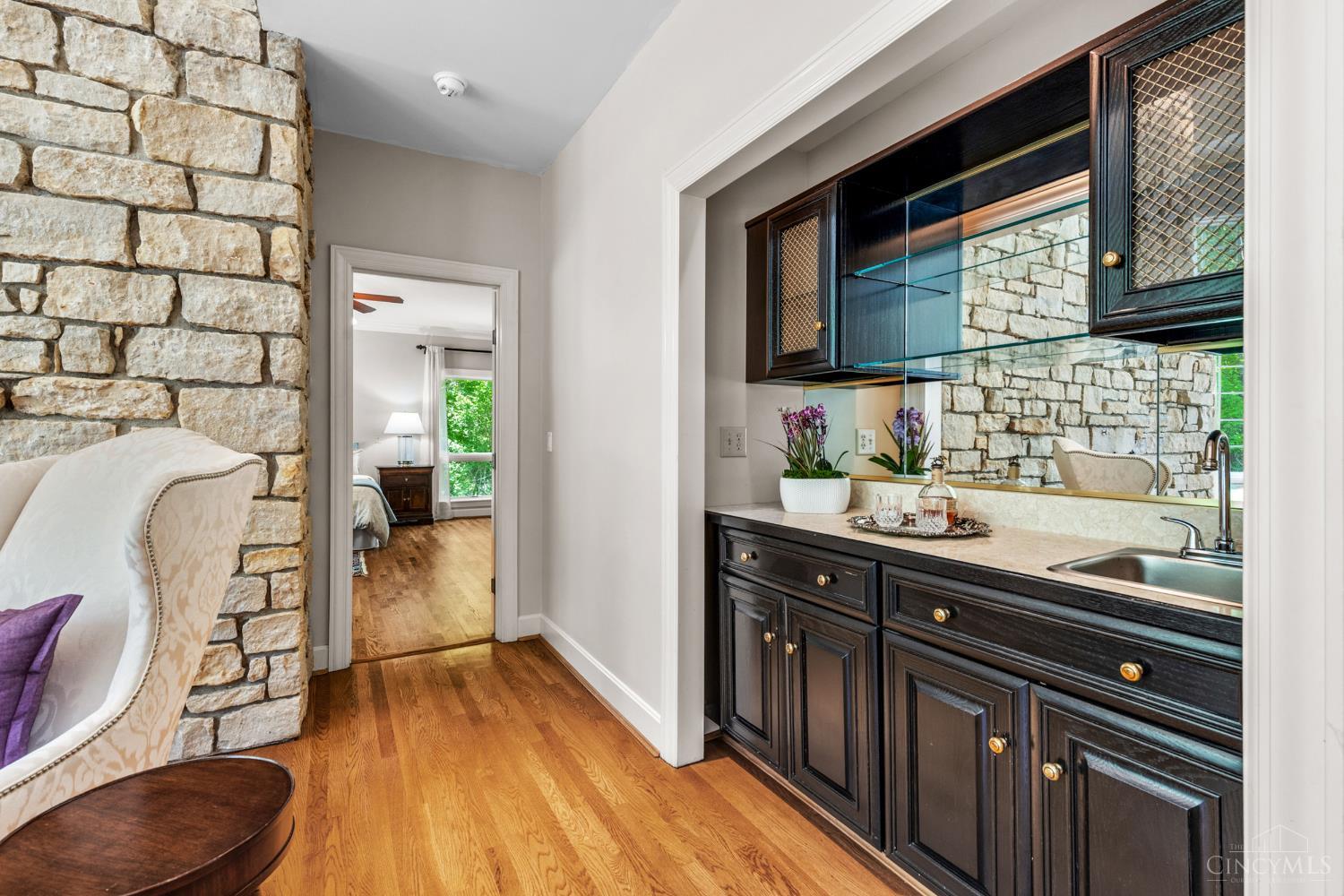 6155 Hunters Trail