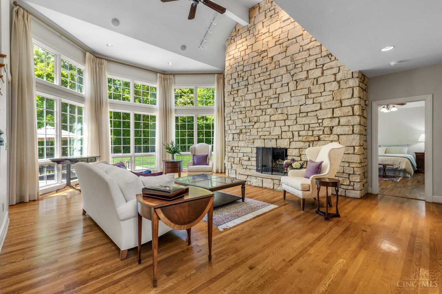 6155 Hunters Trail