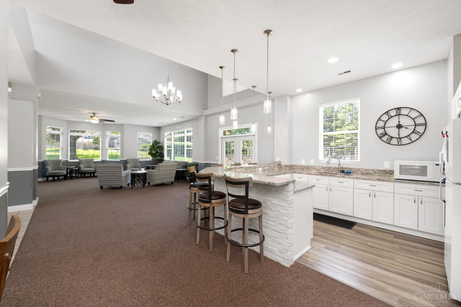 5927 Castlewood 4