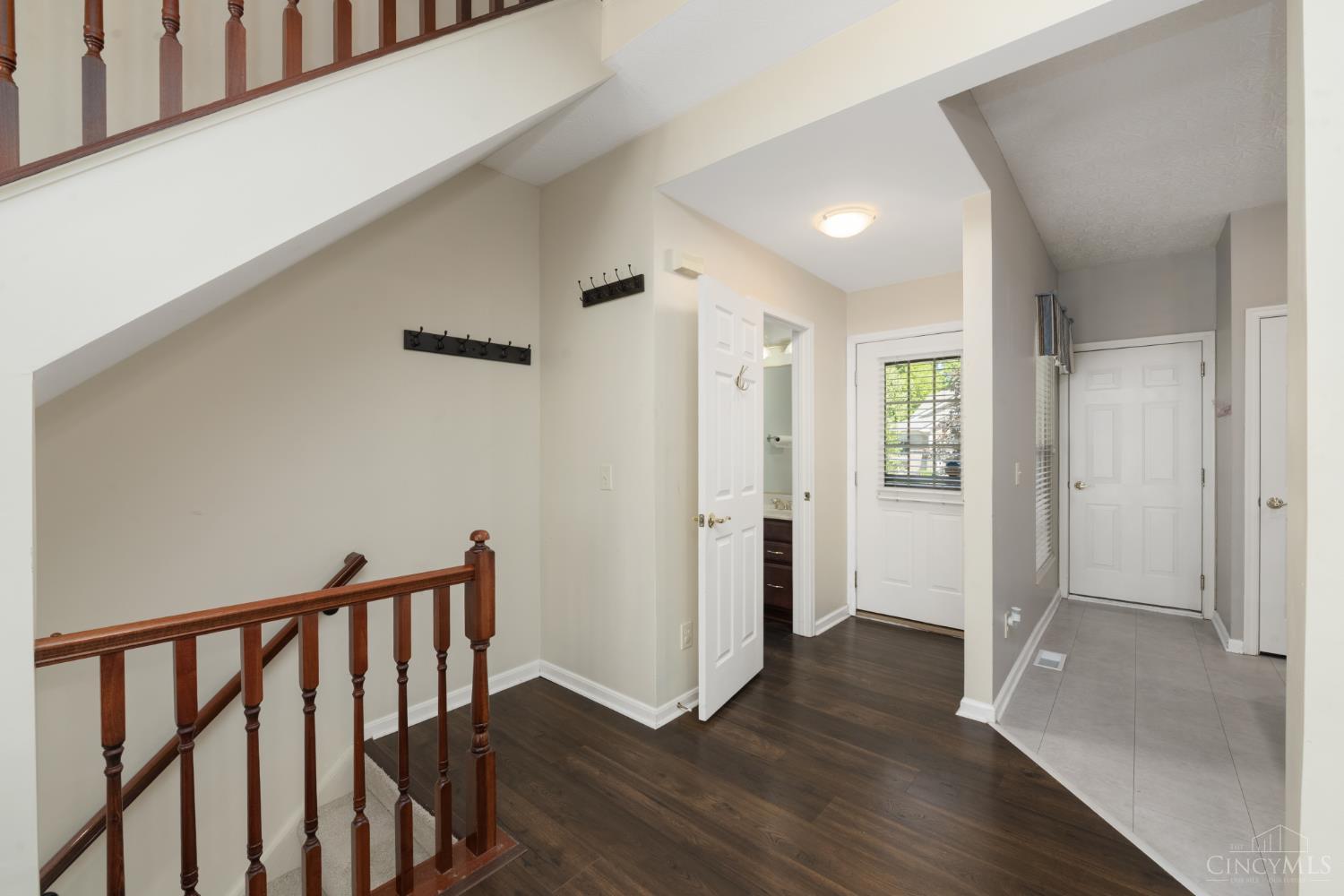 5927 Castlewood 4