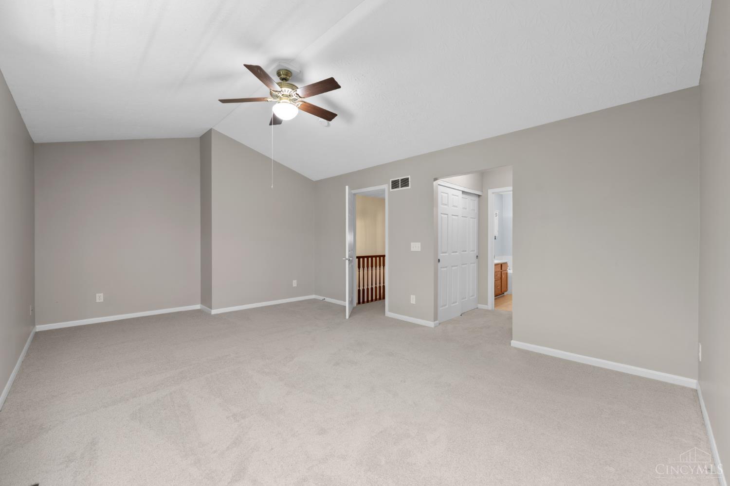 5927 Castlewood 4
