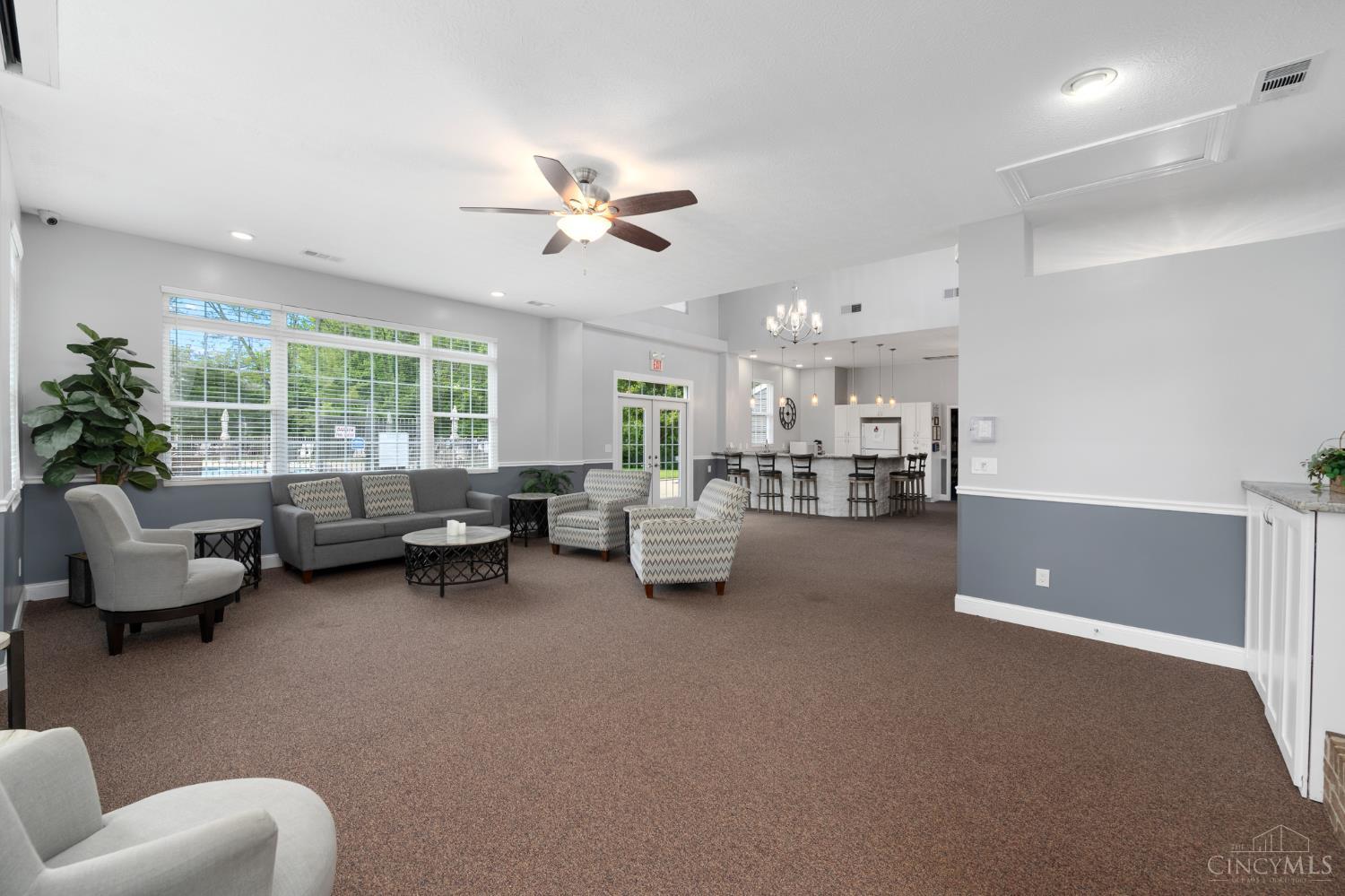 5927 Castlewood 4