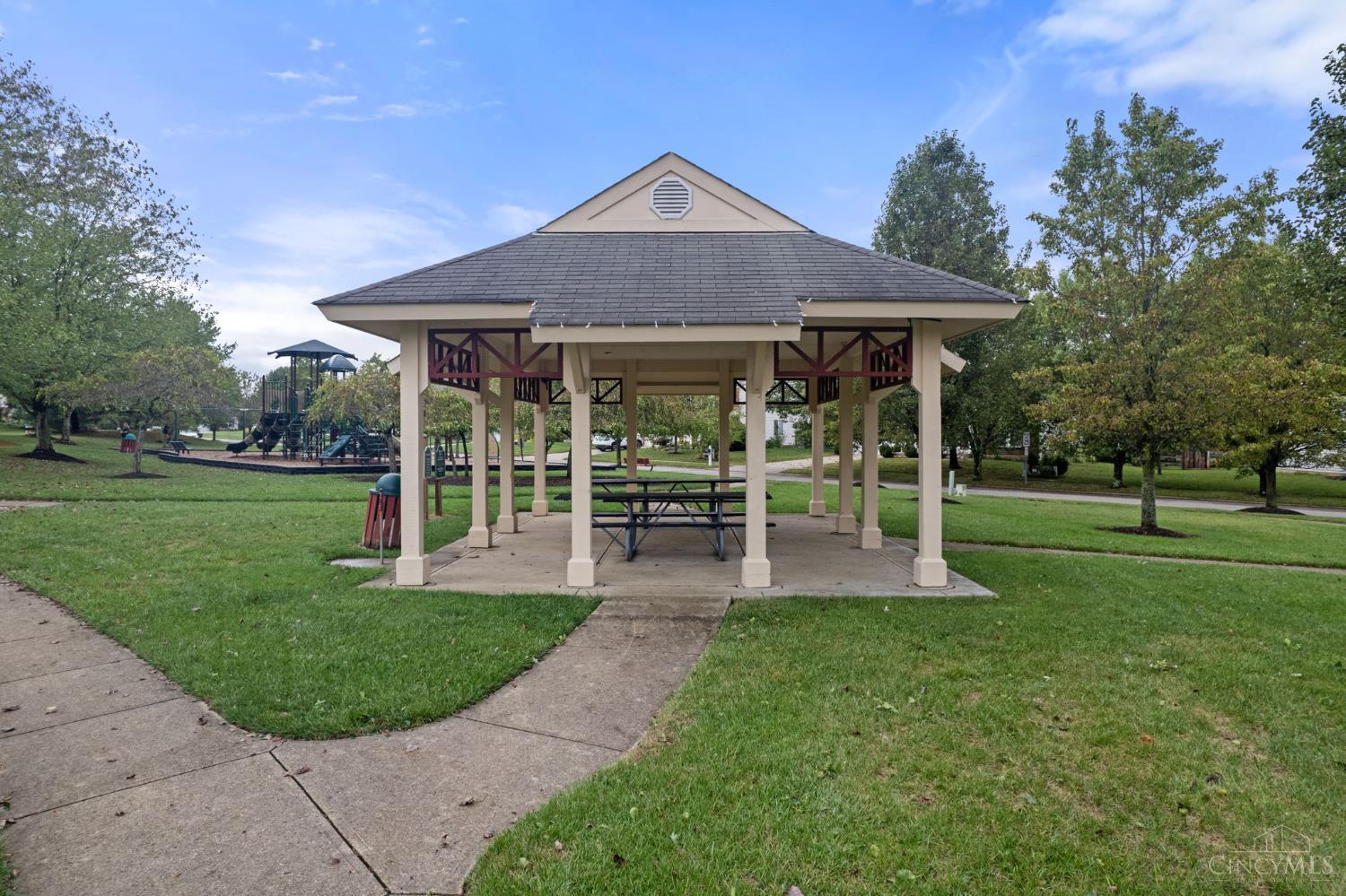 4115 Woodsly Drive