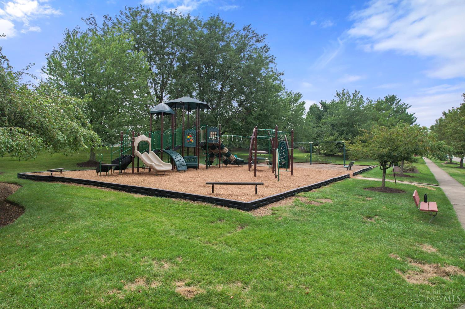 4115 Woodsly Drive