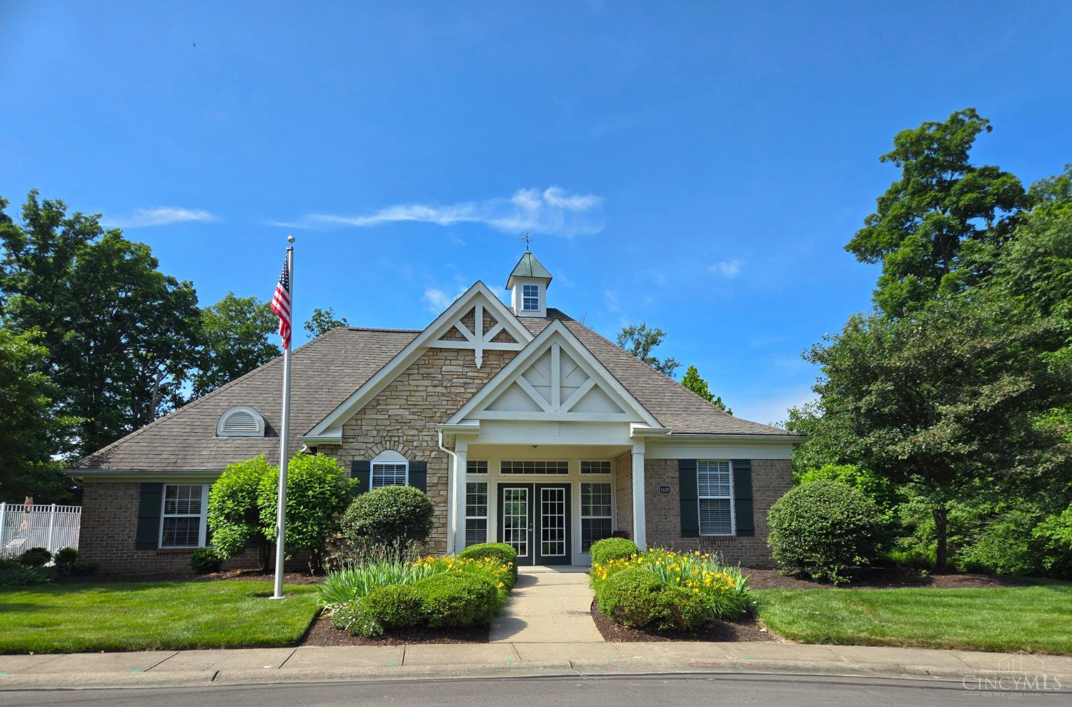 4115 Woodsly Drive