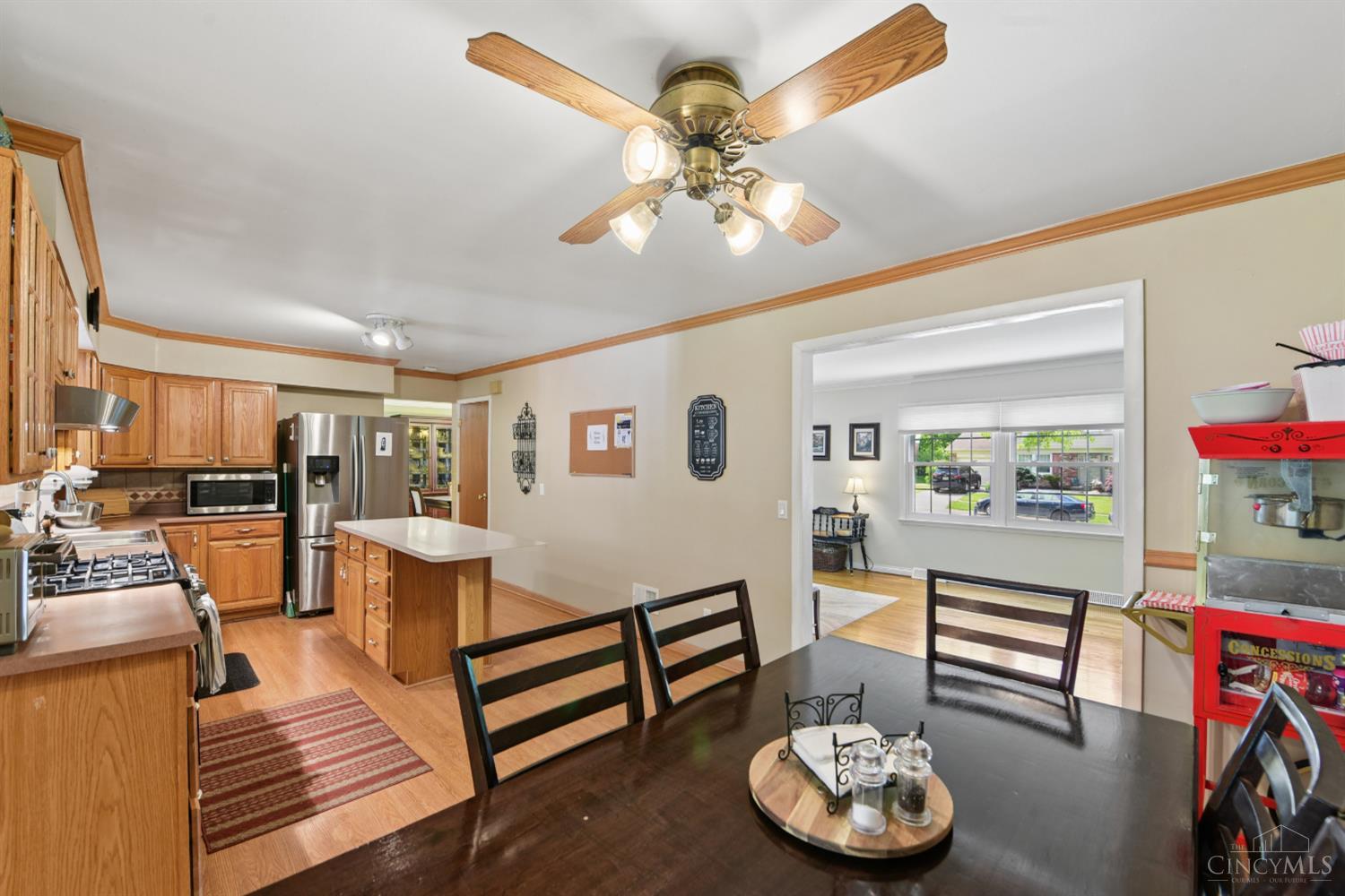 5514 Cove Court