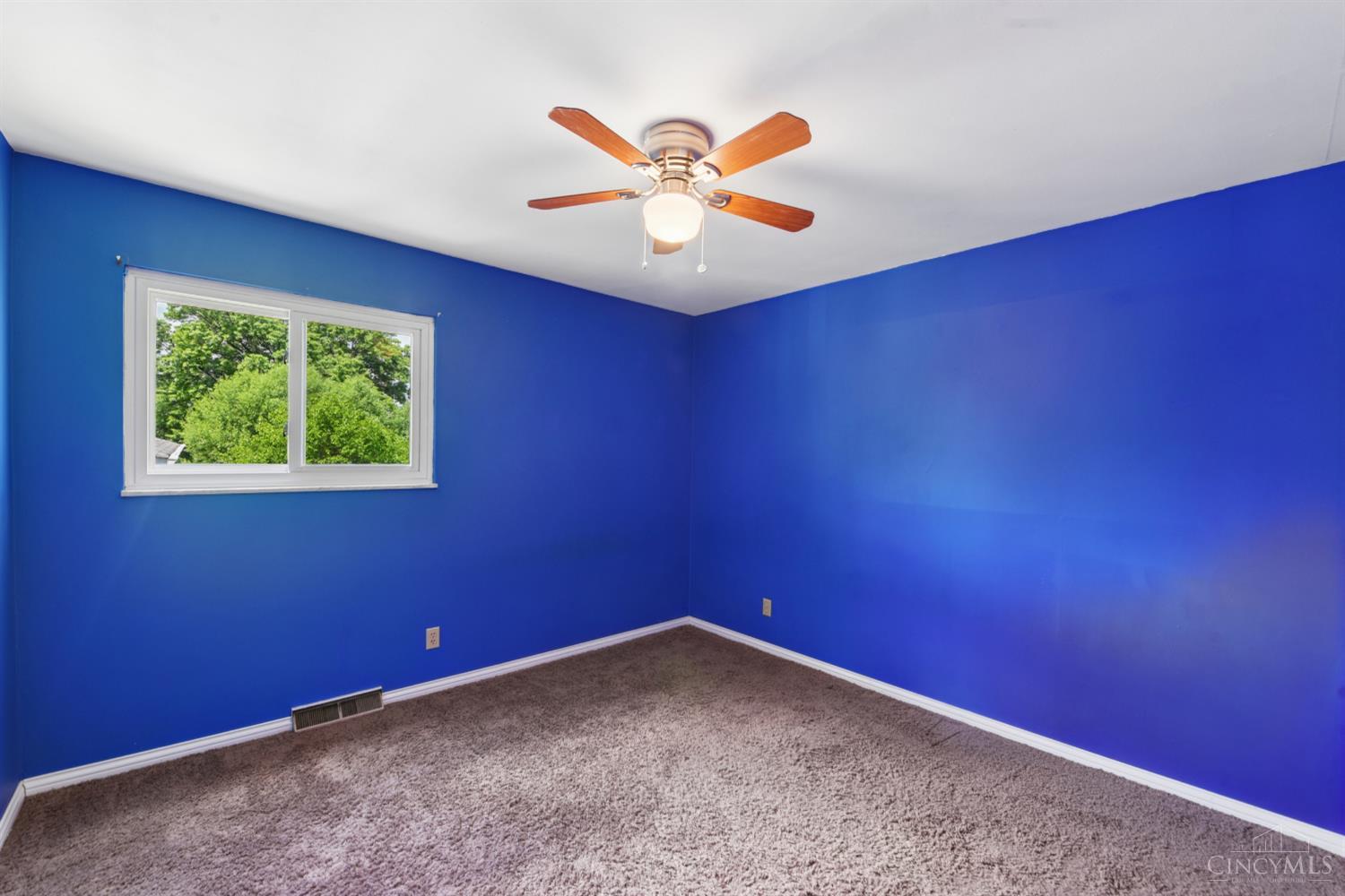 5514 Cove Court