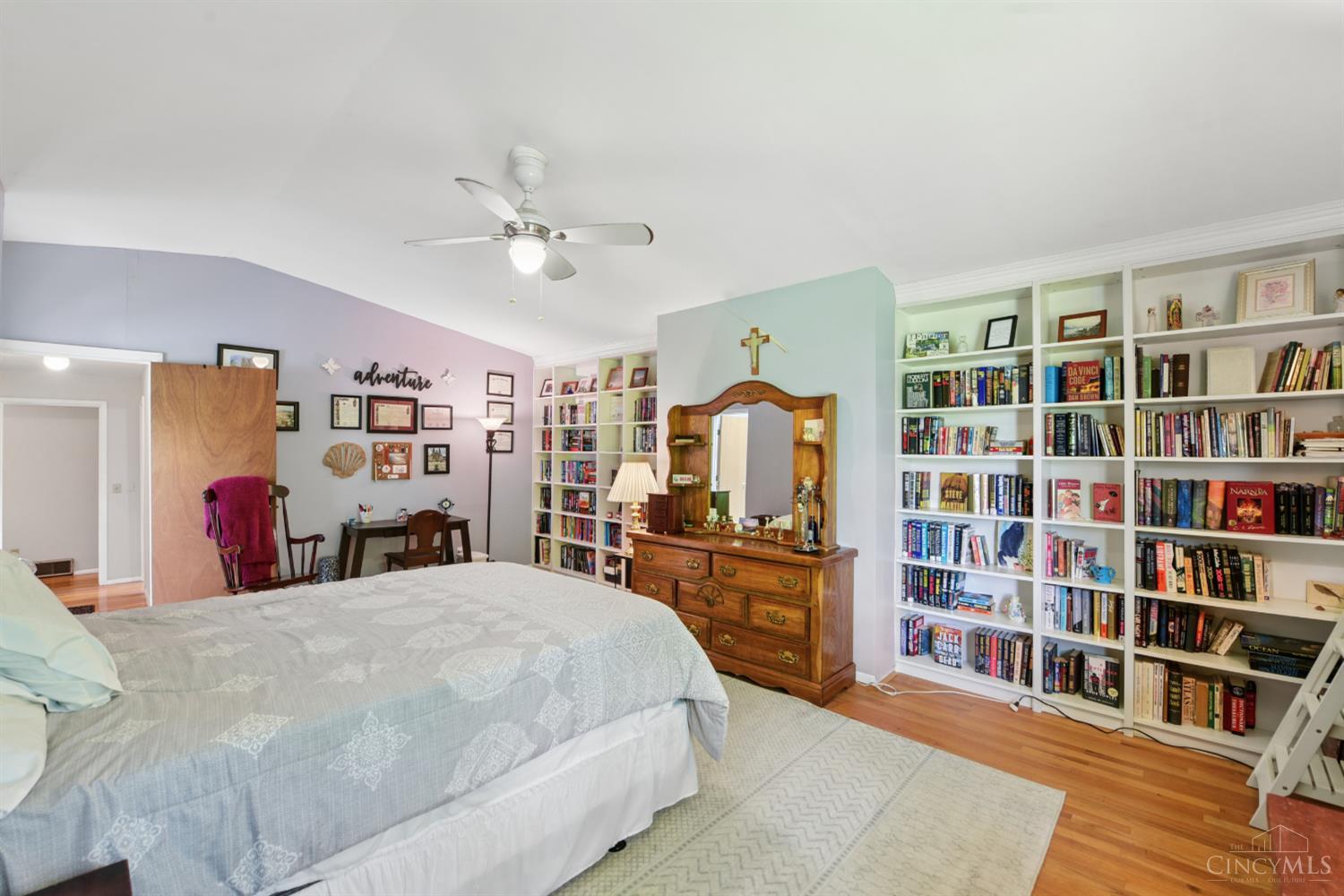 5514 Cove Court
