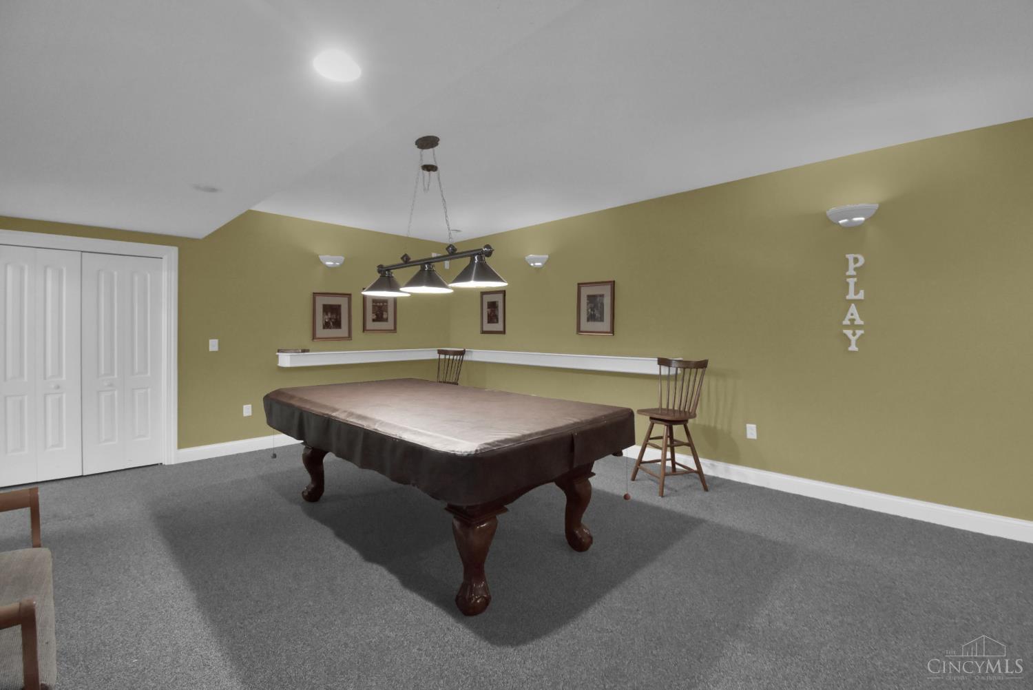 2310 Mallory Court 8