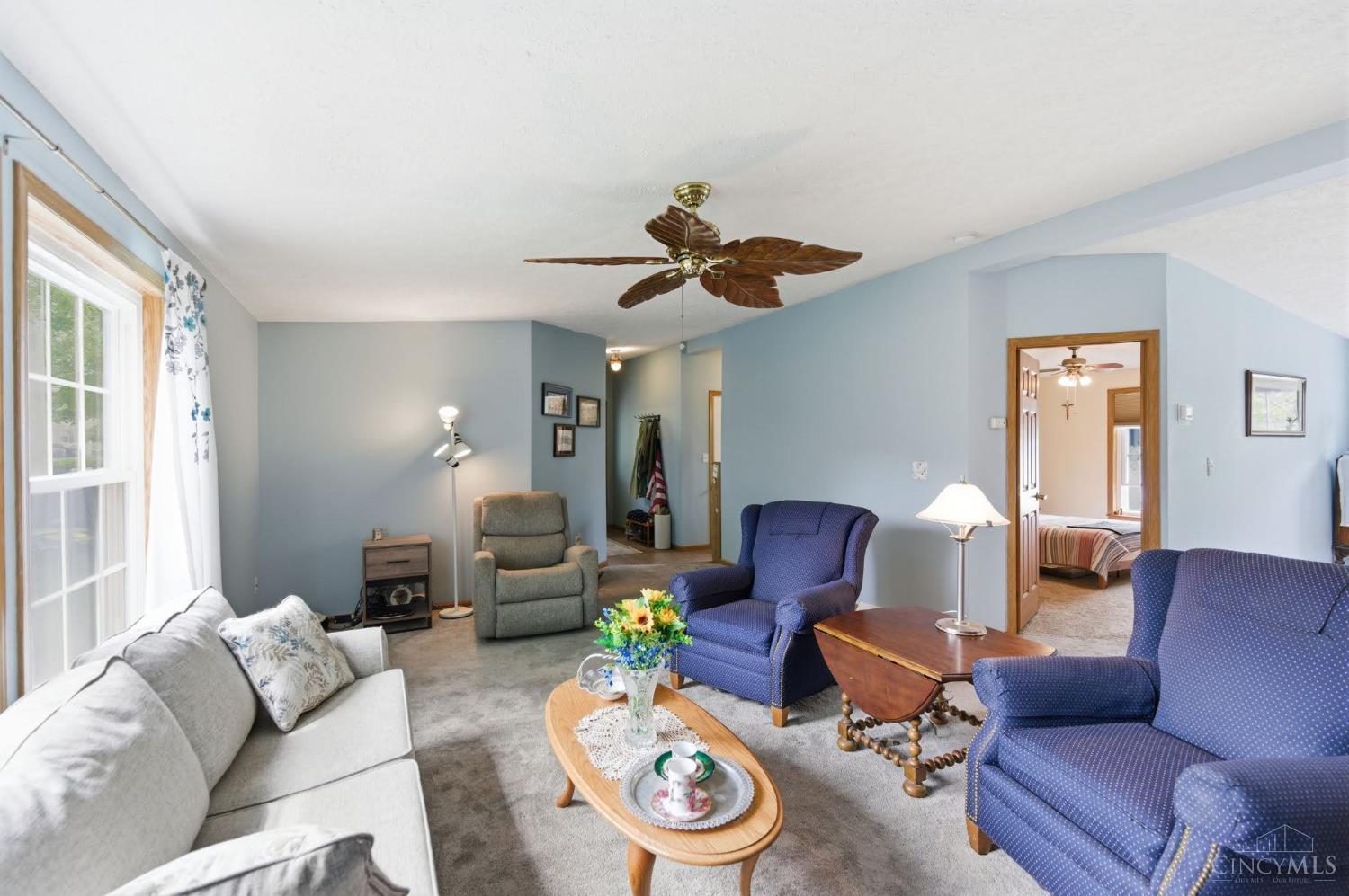 2310 Mallory Court 8