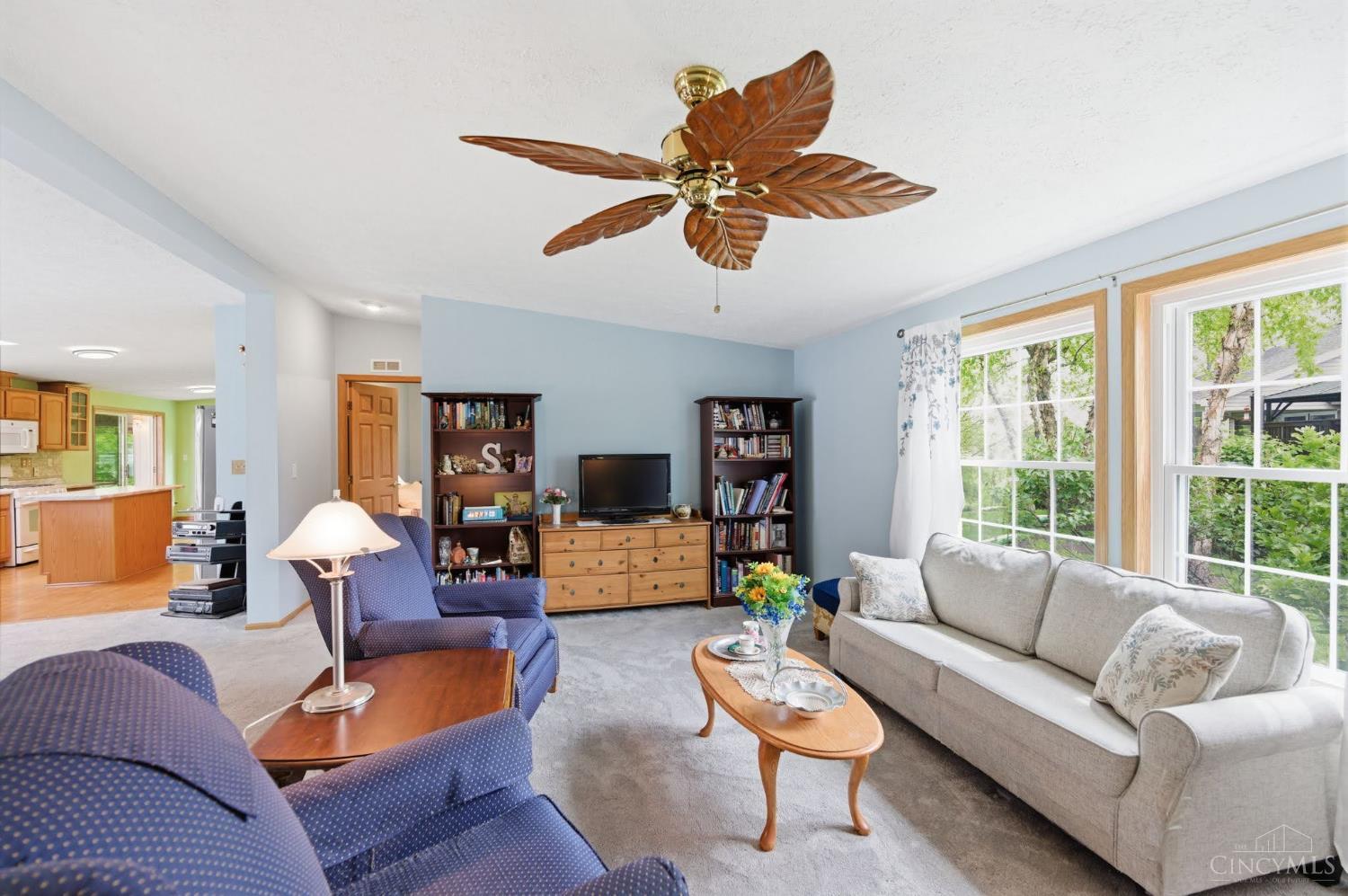 2310 Mallory Court 8
