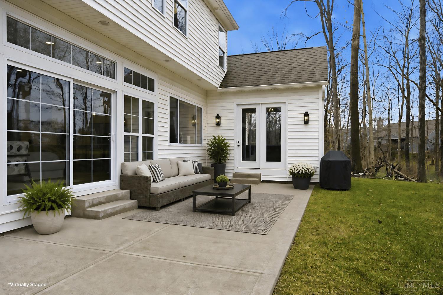 946 Lavender Way