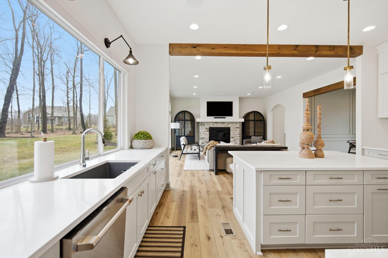946 Lavender Way
