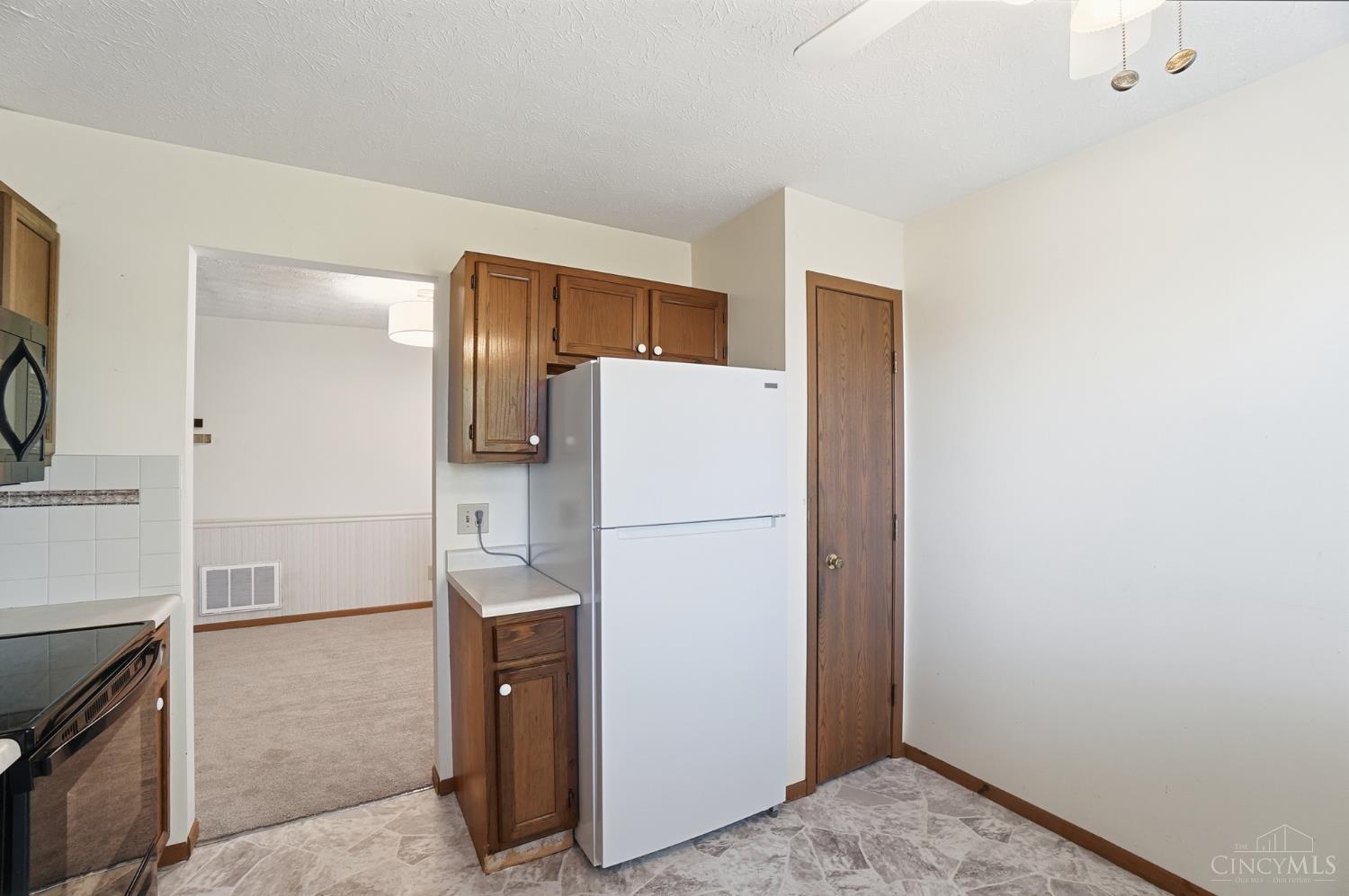 3961 School Section Road 36
