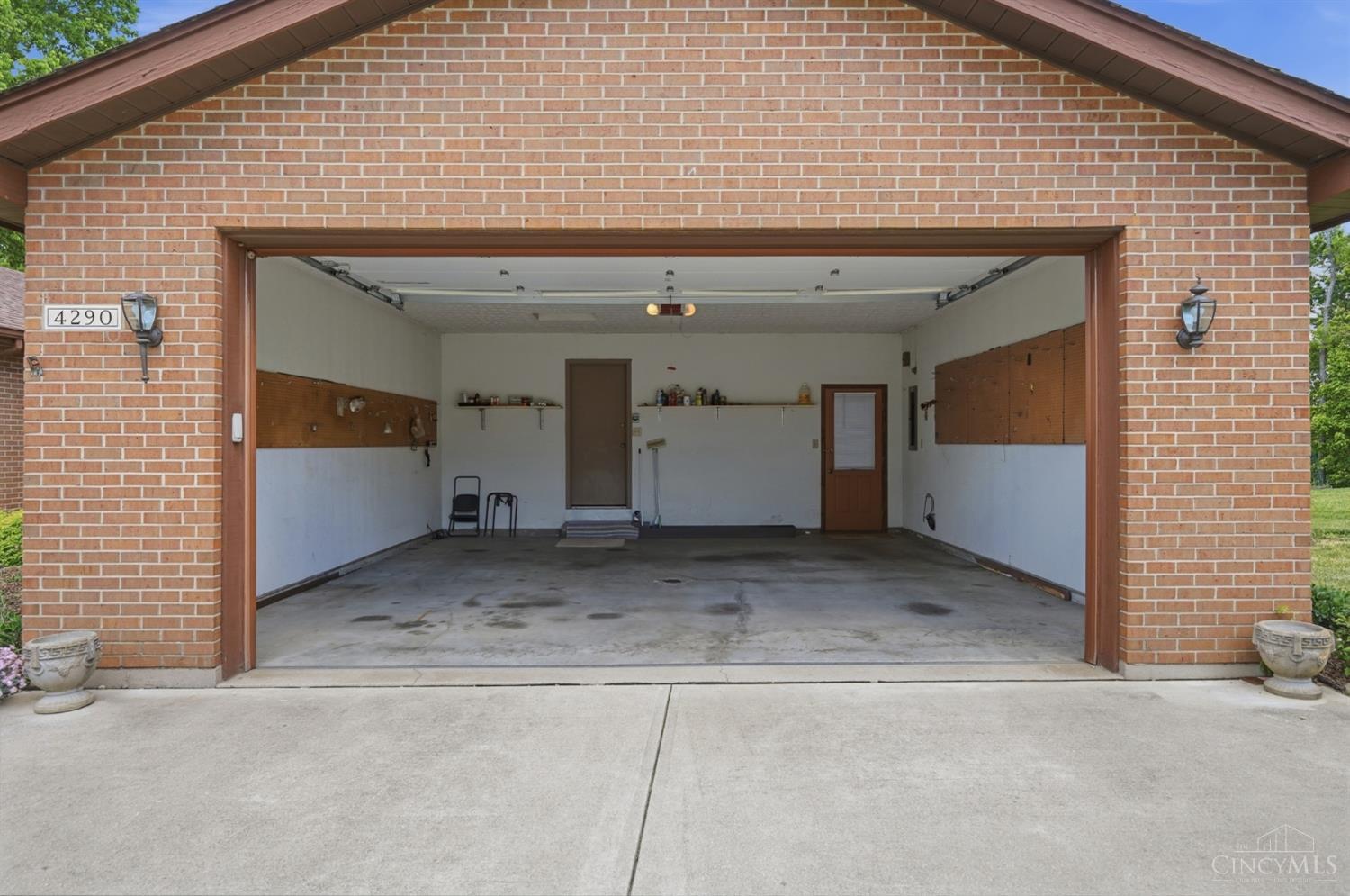 4290 Marcrest Drive