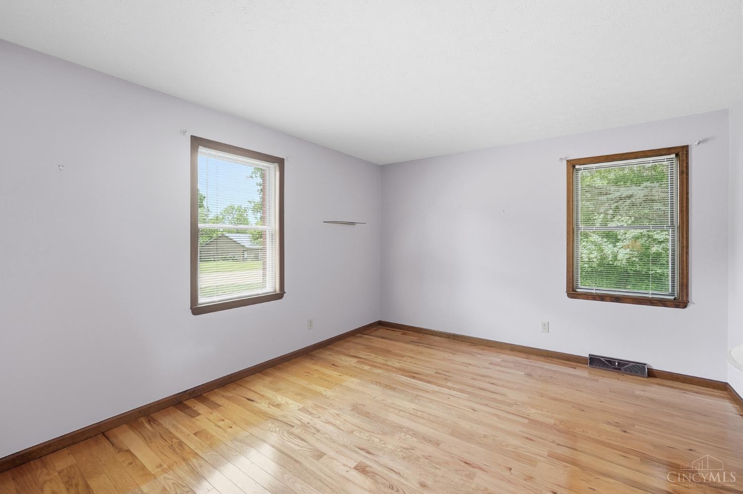 4290 Marcrest Drive