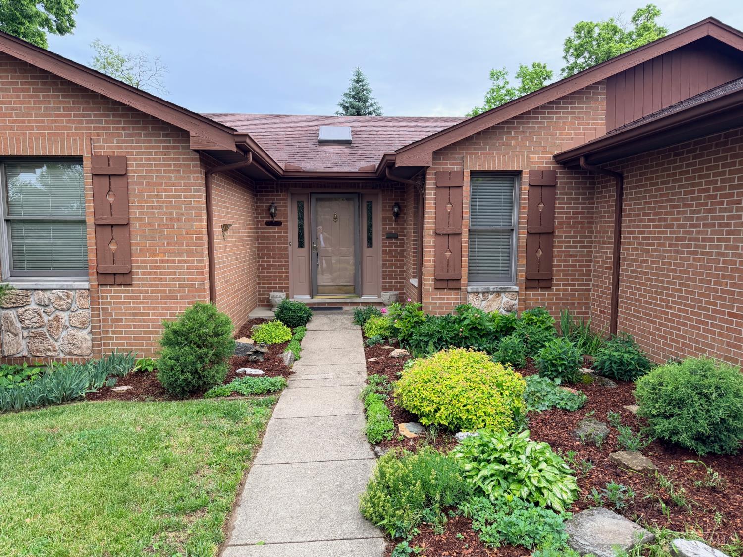 4290 Marcrest Drive